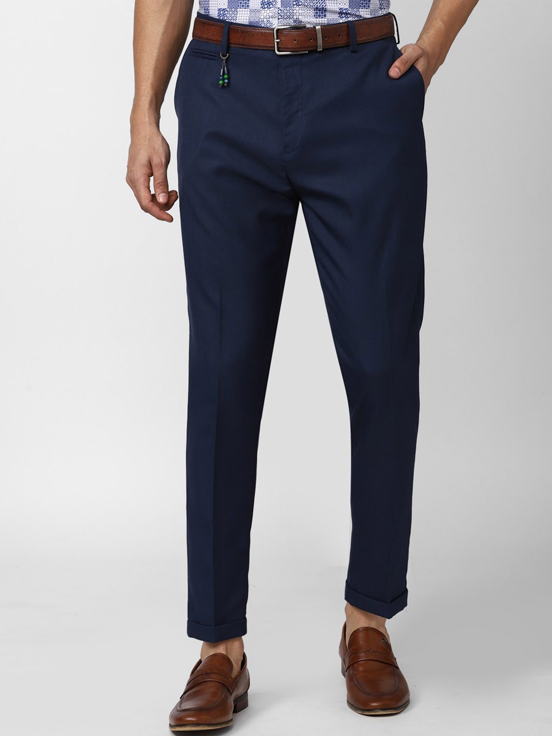 

Peter England Casuals Men Slim Fit Trousers, Navy blue