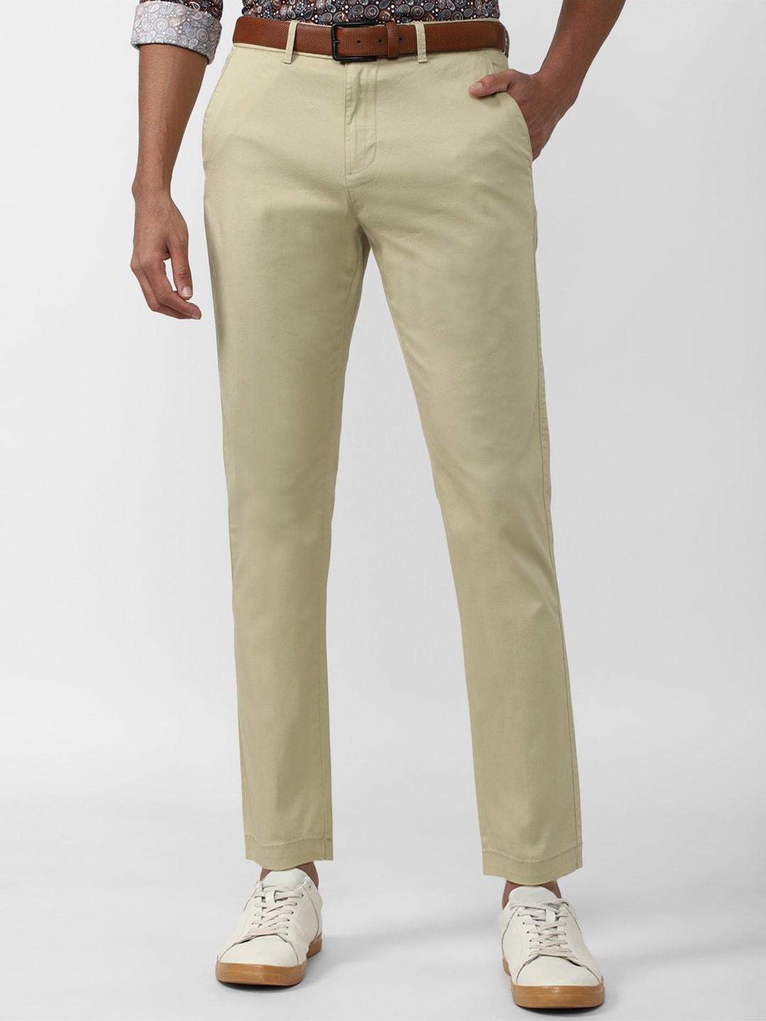

Peter England Casuals Men Slim Fit Trousers, Cream