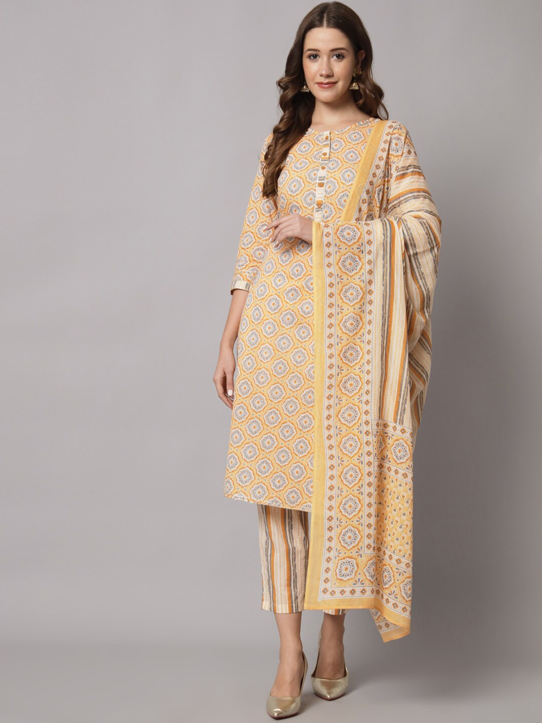 

Sutidora WomenEthnic Motifs Printed Pure Cotton Kurta with Trousers & With Dupatta, Yellow