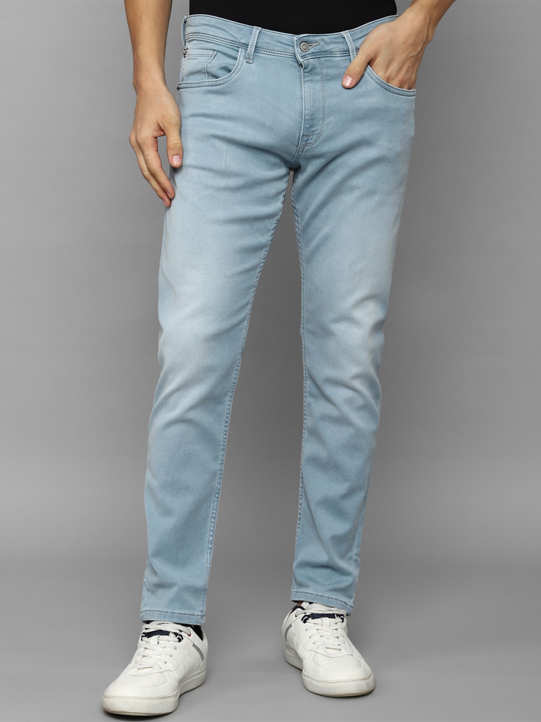 

Allen Solly Men Slim Fit Light Fade Cotton Jeans, Blue