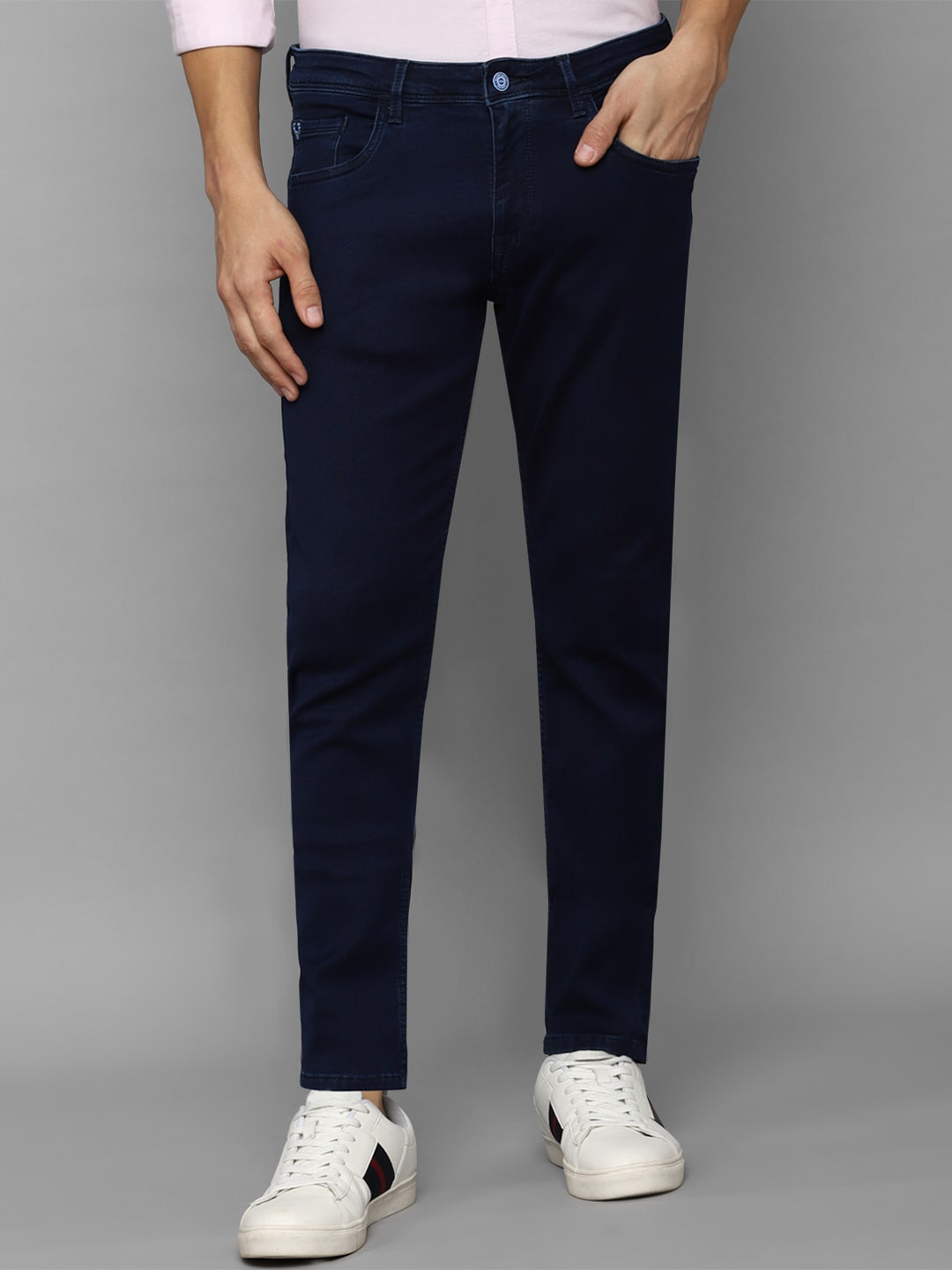 

Allen Solly Men Pure Cotton Slim Fit Mid-Rise Jeans, Navy blue