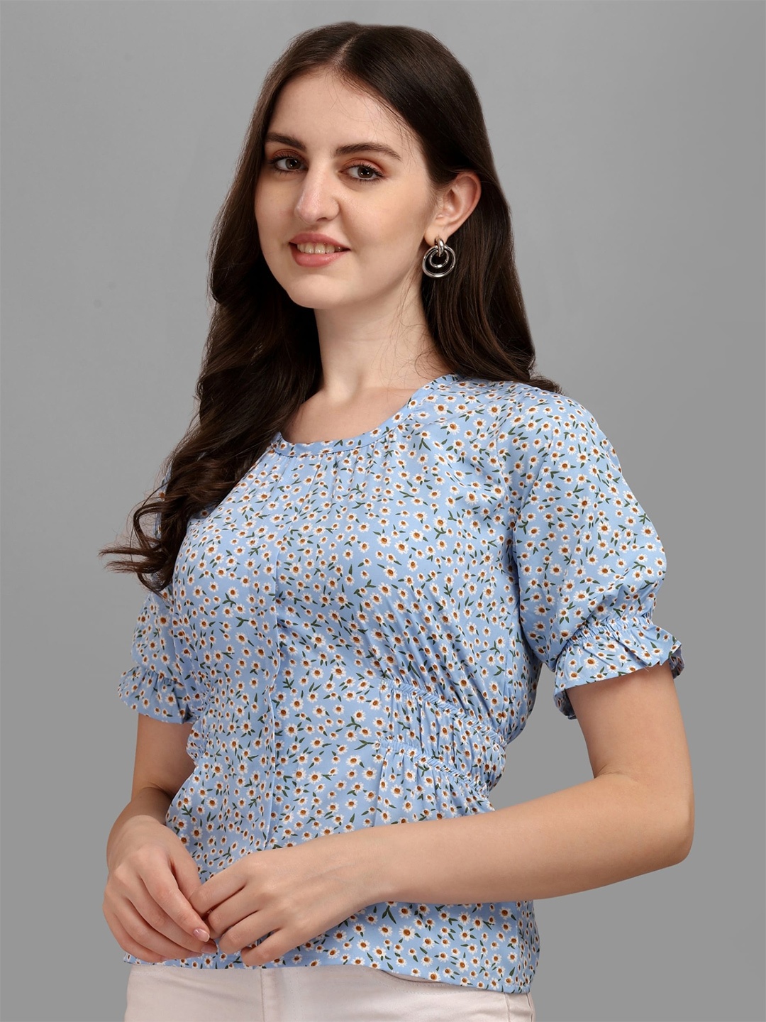 

Vaidehi Fashion Round Neck Floral Printed Crepe Top, Blue