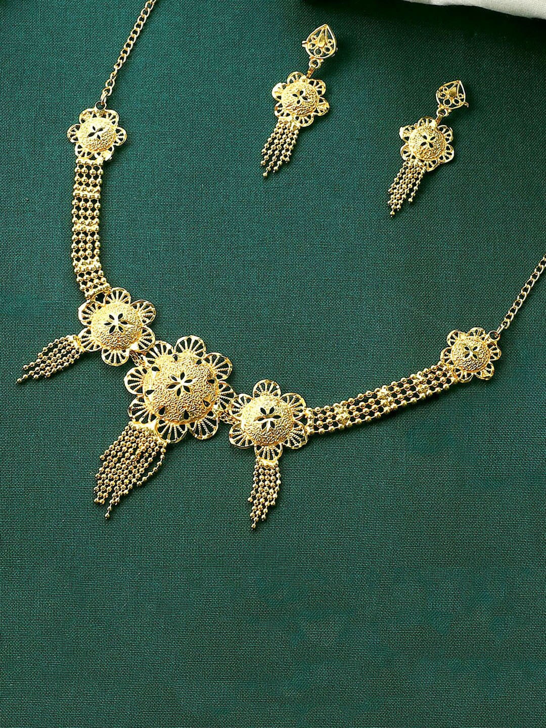 

Alamod Gold-Plated Beaded Jewellery Set