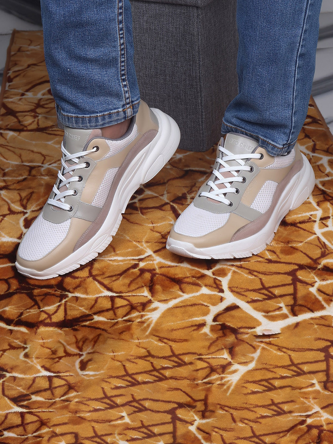 

Red Chief Men Colourblocked Leather Sneakers, Beige