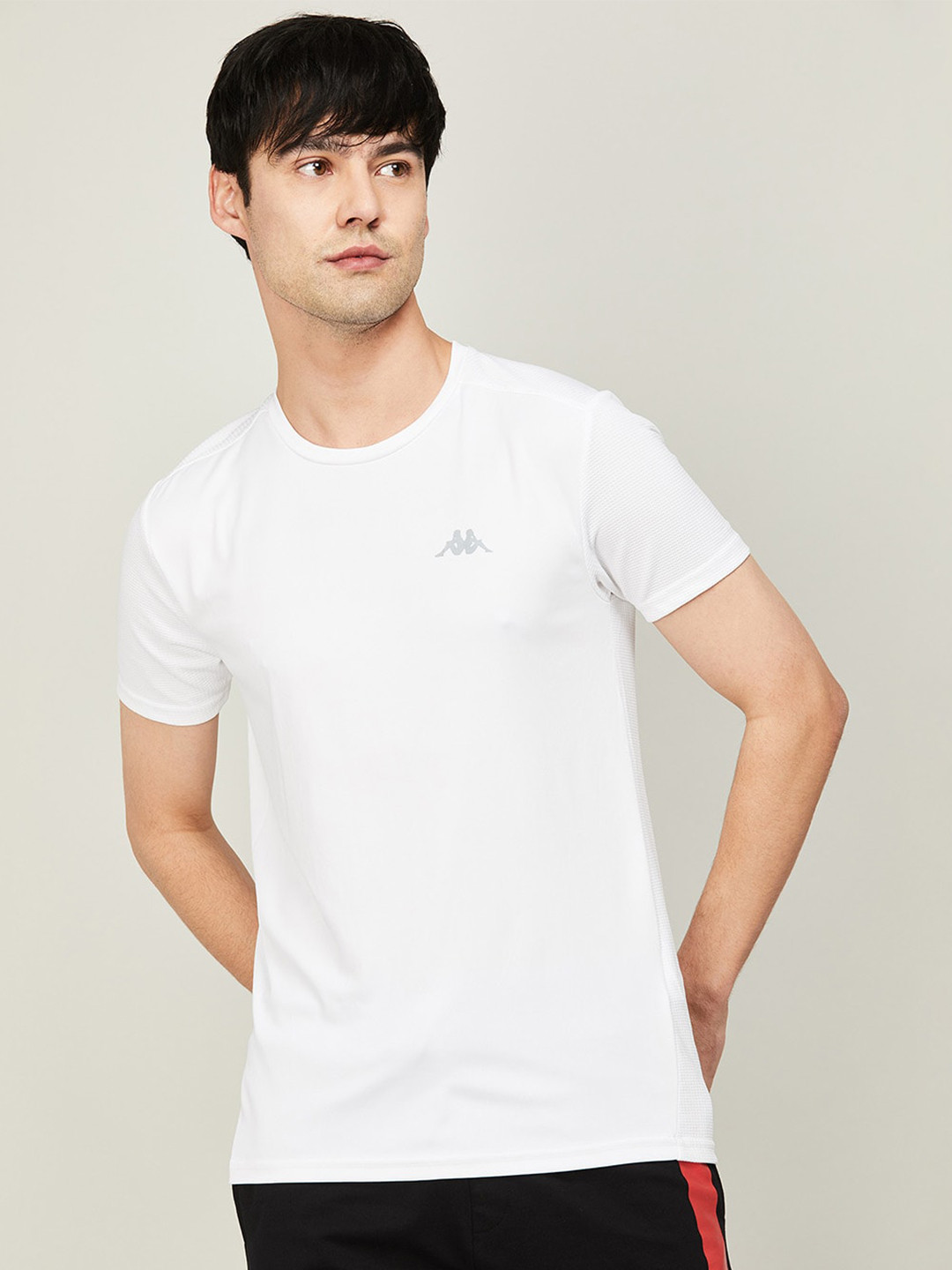 

Kappa Men Solid Short Sleeves T-shirt, White