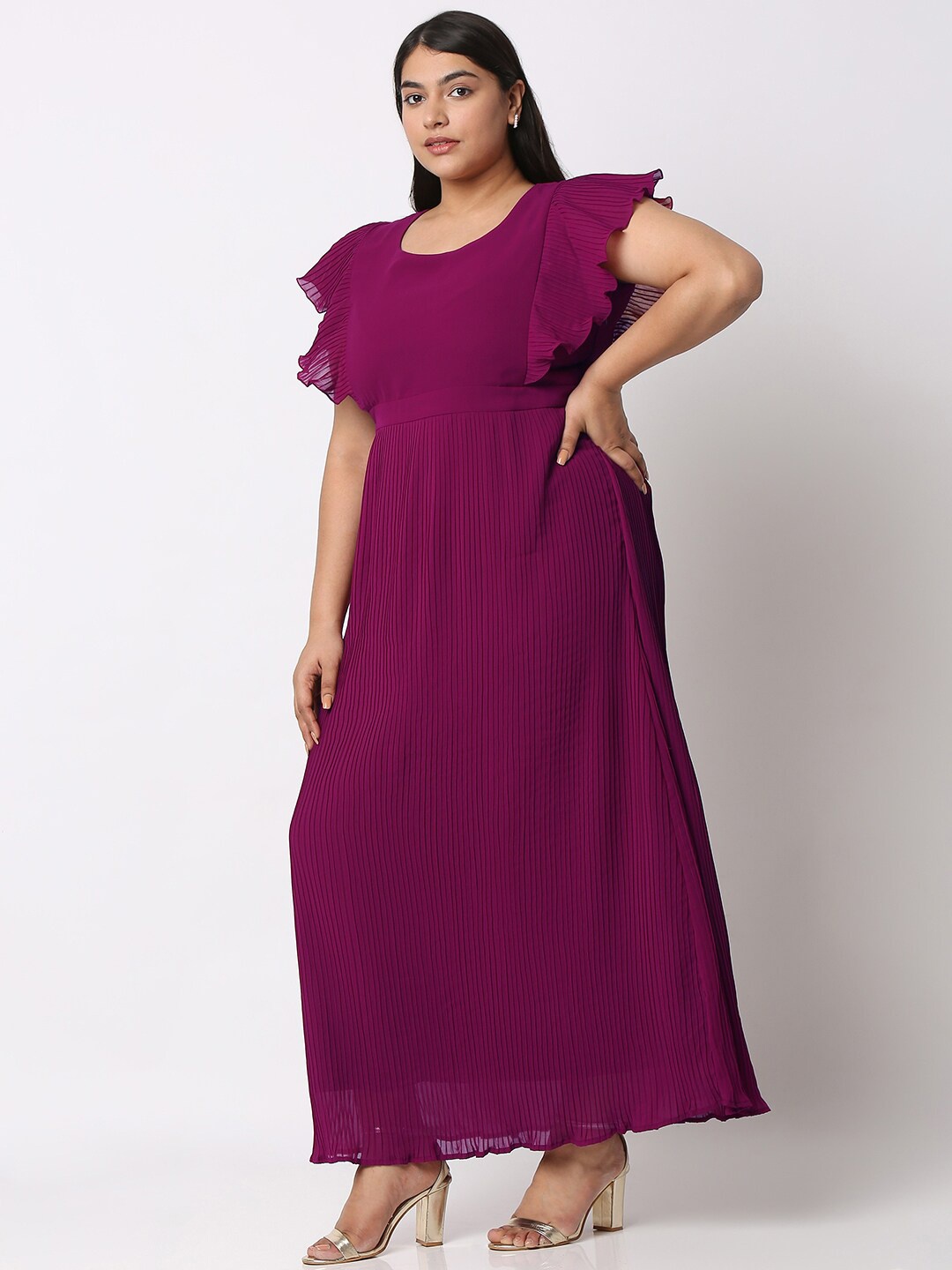 

Curves by MISH Flutter Sleeves Accordion Pleats Maxi Dress, Burgundy