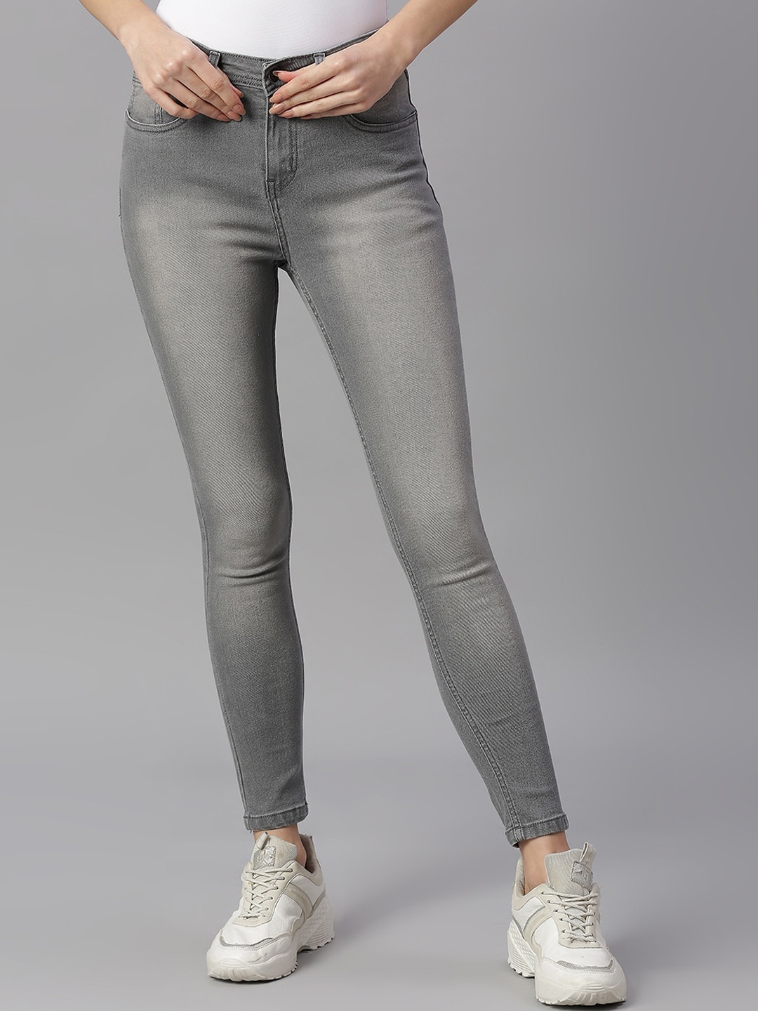 

High Star Women Slim Fit Mid-Rise Heavy Fade Stretchable Jeans, Grey