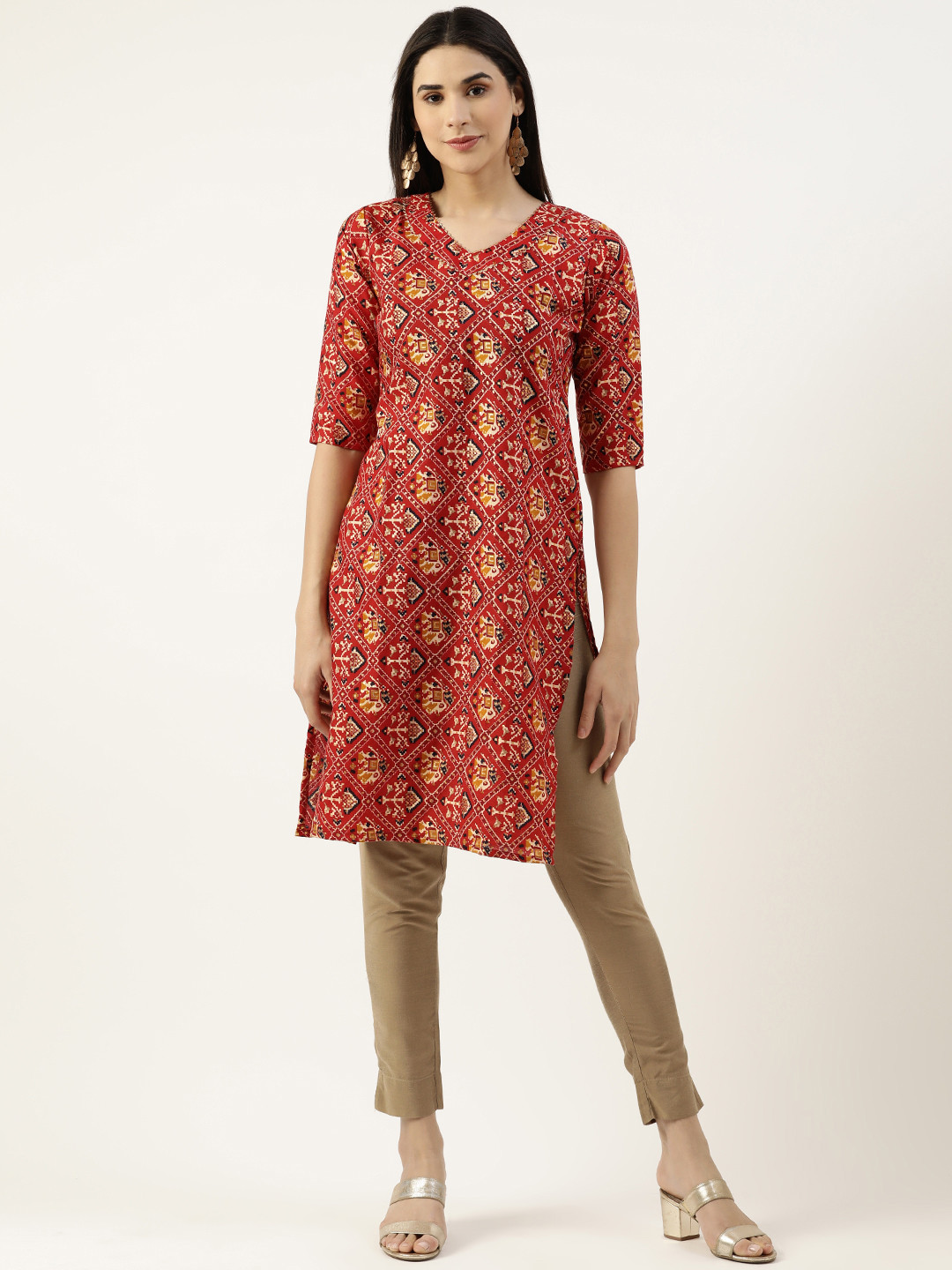 

RACHNA Ethnic Motifs Printed Gotta Patti Straight Kurta, Red