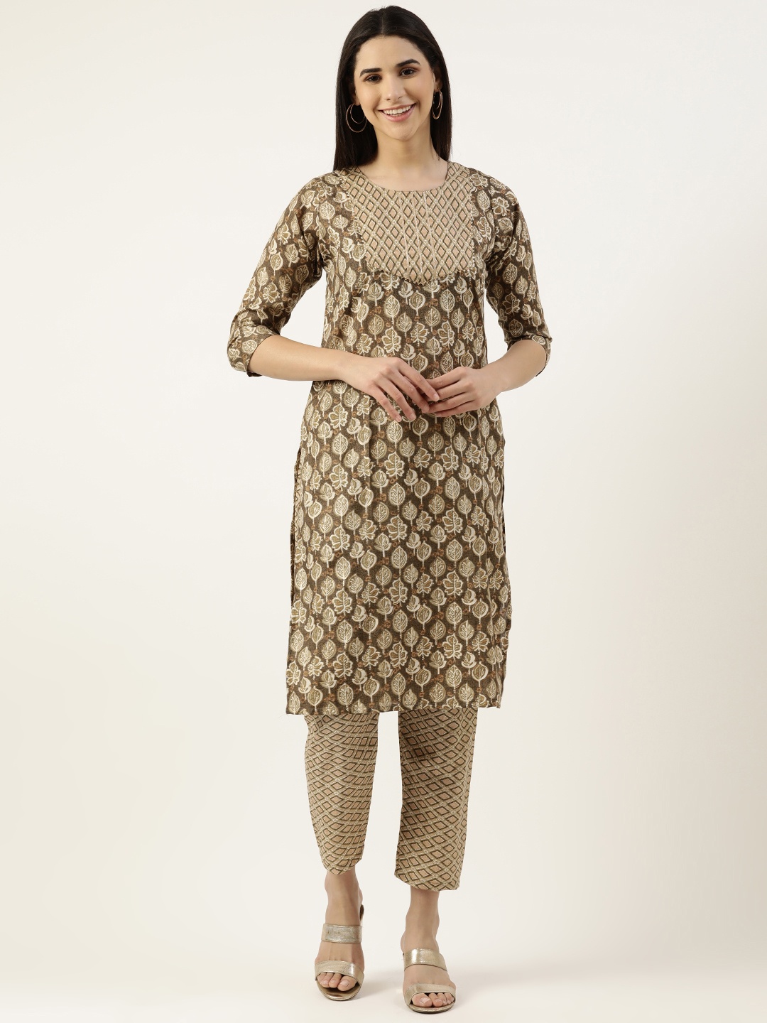 

RACHNA Women Ethnic Motifs Printed Gotta Patti Jute Cotton Kurta With Trousers, Multi