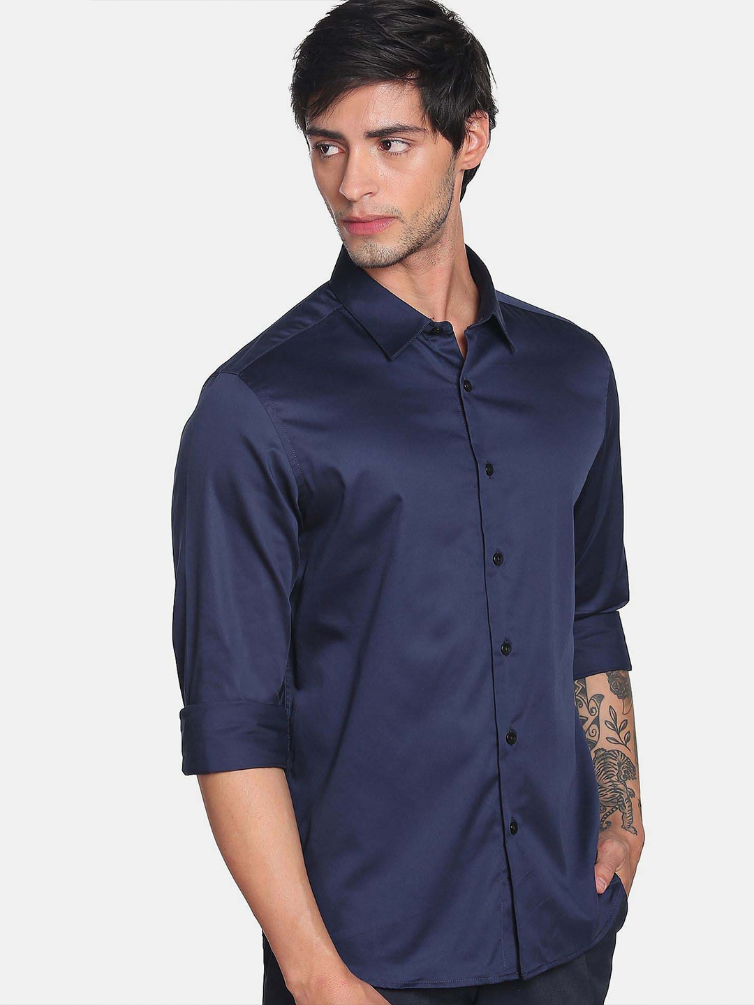 

Flying Machine Solid Sateen Casual Shirt, Navy blue