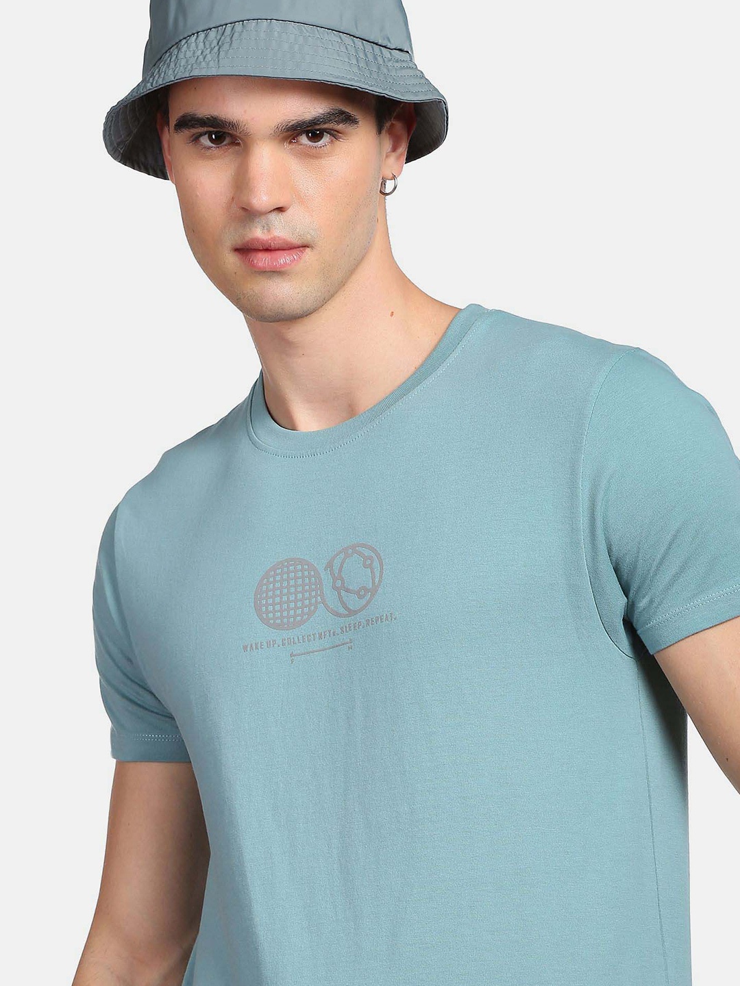 

Flying Machine Graphic Print Cotton T-Shirt, Blue