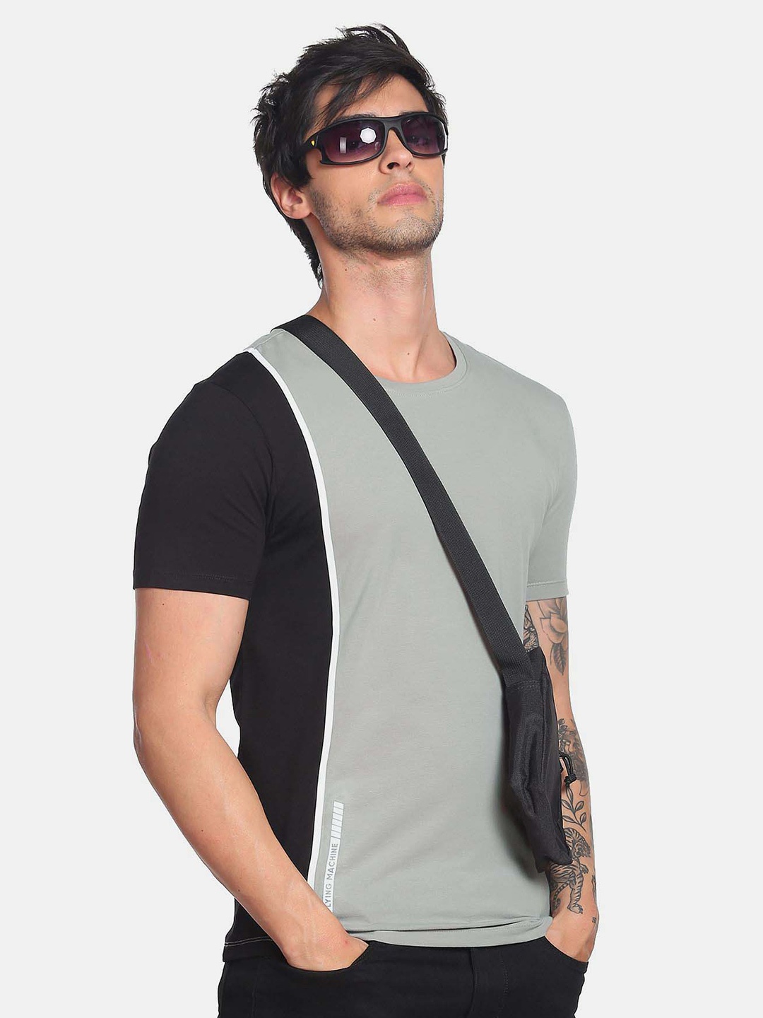 

Flying Machine Cut And Sew Colour Block T-Shirt, Grey