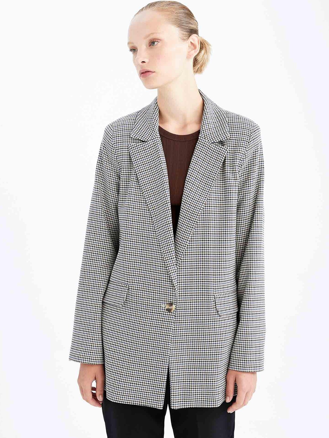 

DeFacto Women Single-Breasted Casual Blazer, Beige