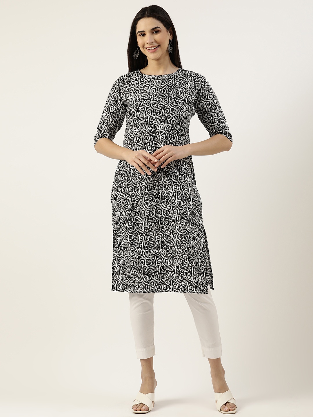 

RACHNA Ethnic Motifs Printed Crepe Straight Kurta, Black