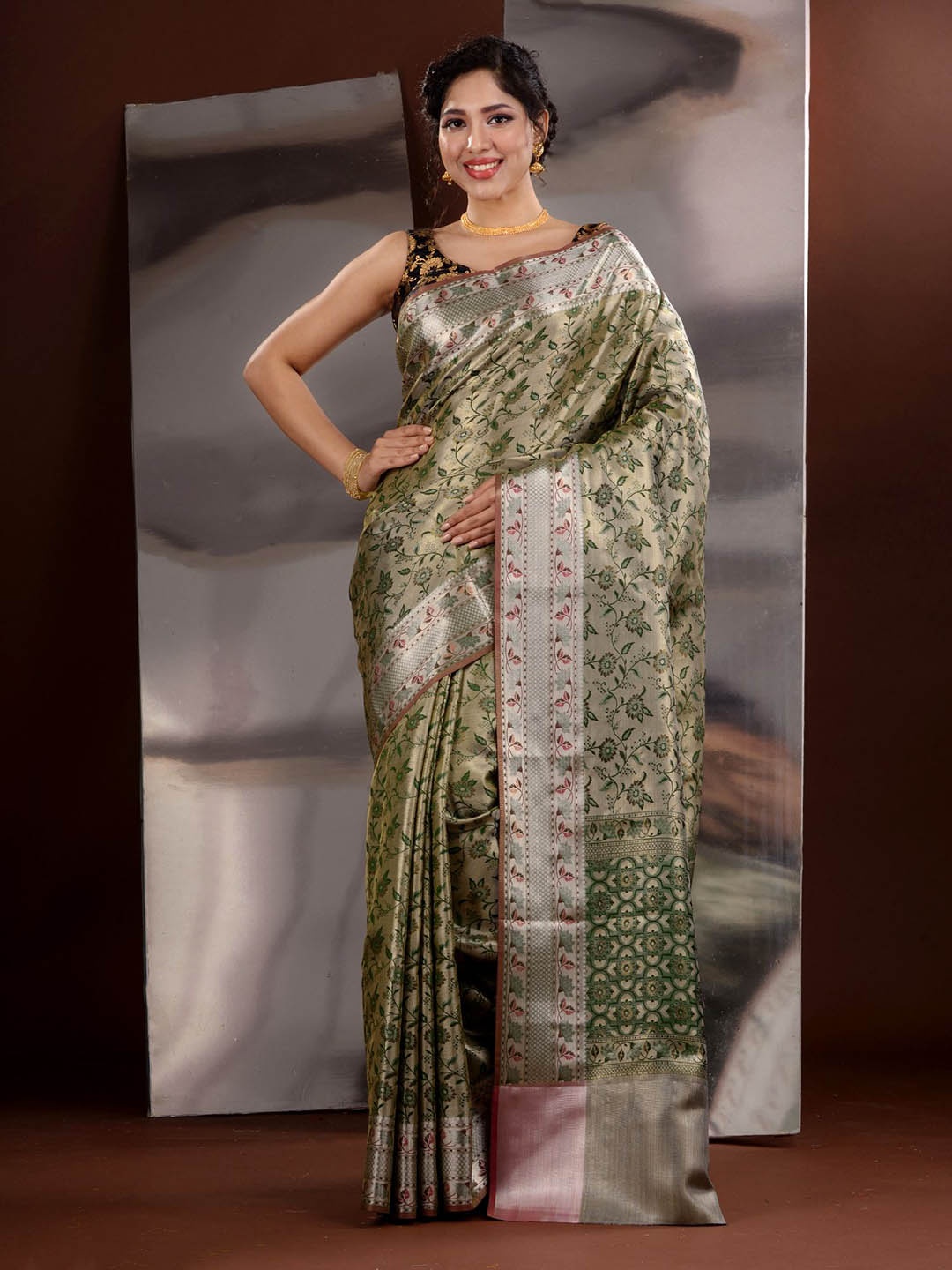 

Charukriti Ethnic Motifs Zari Silk Blend Saree, Olive