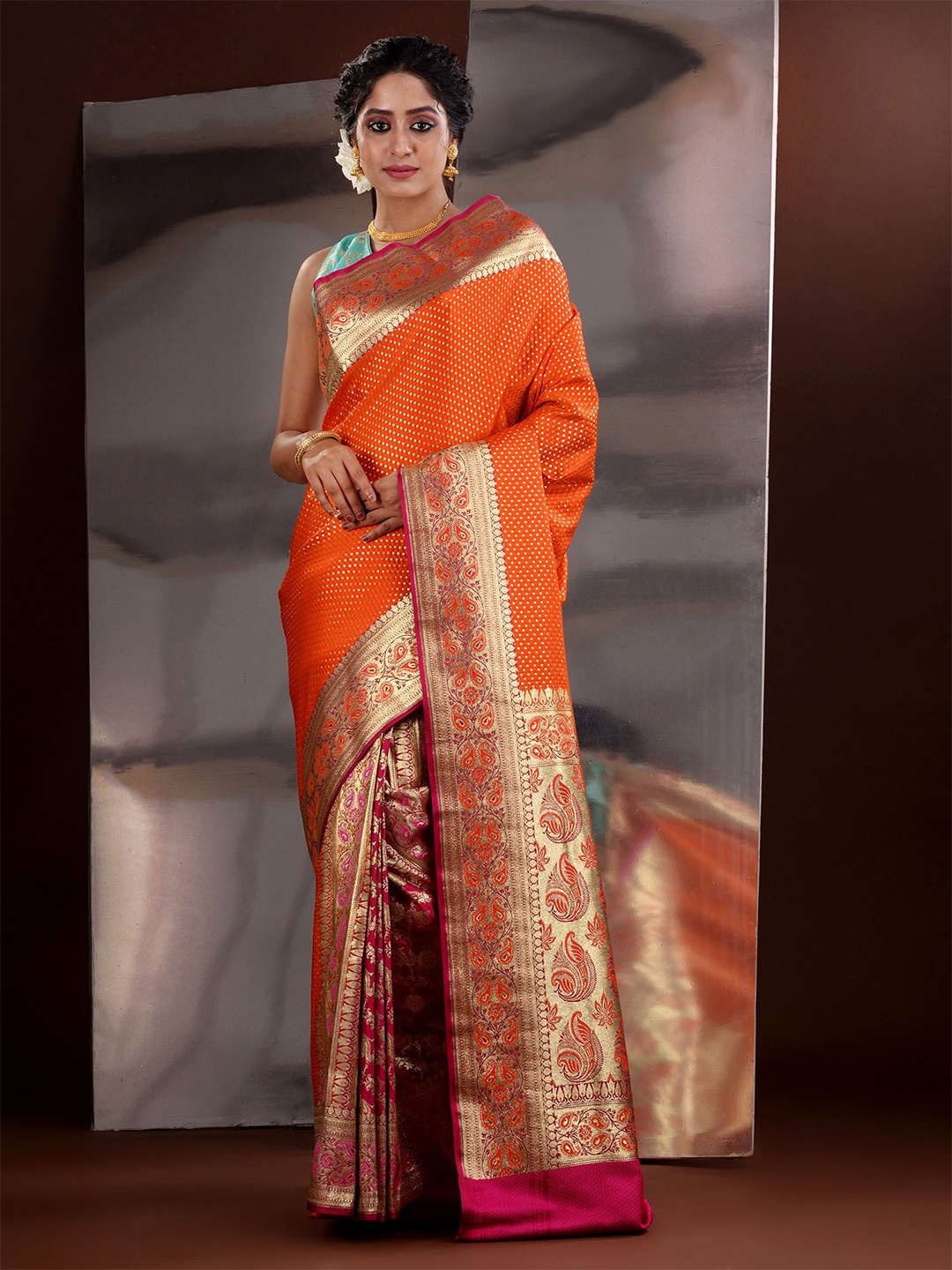 

Charukriti Woven Design Zari Banarasi Saree, Orange