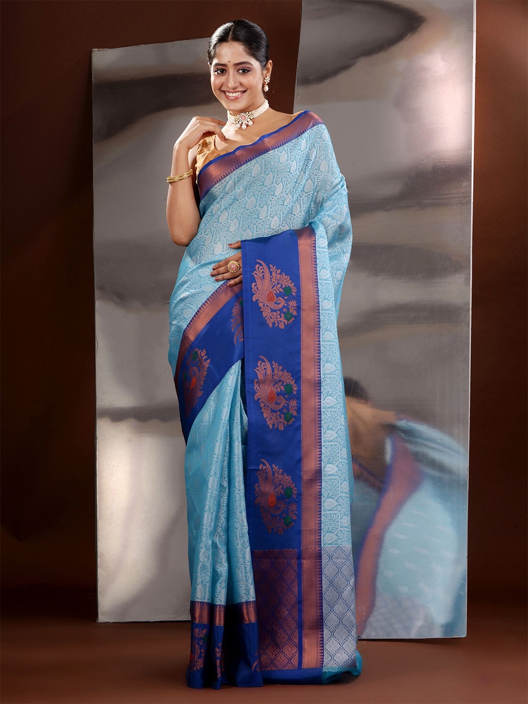

Charukriti Woven Design Zari Saree, Blue