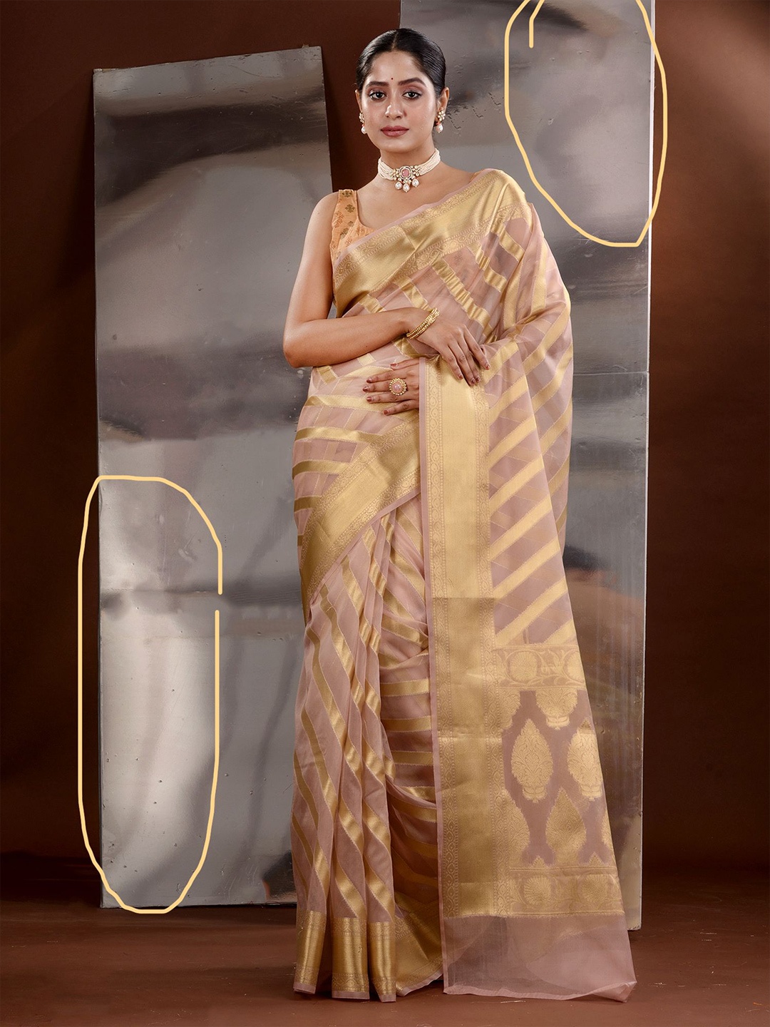 

Charukriti Woven Design Zari Organza Saree, Beige
