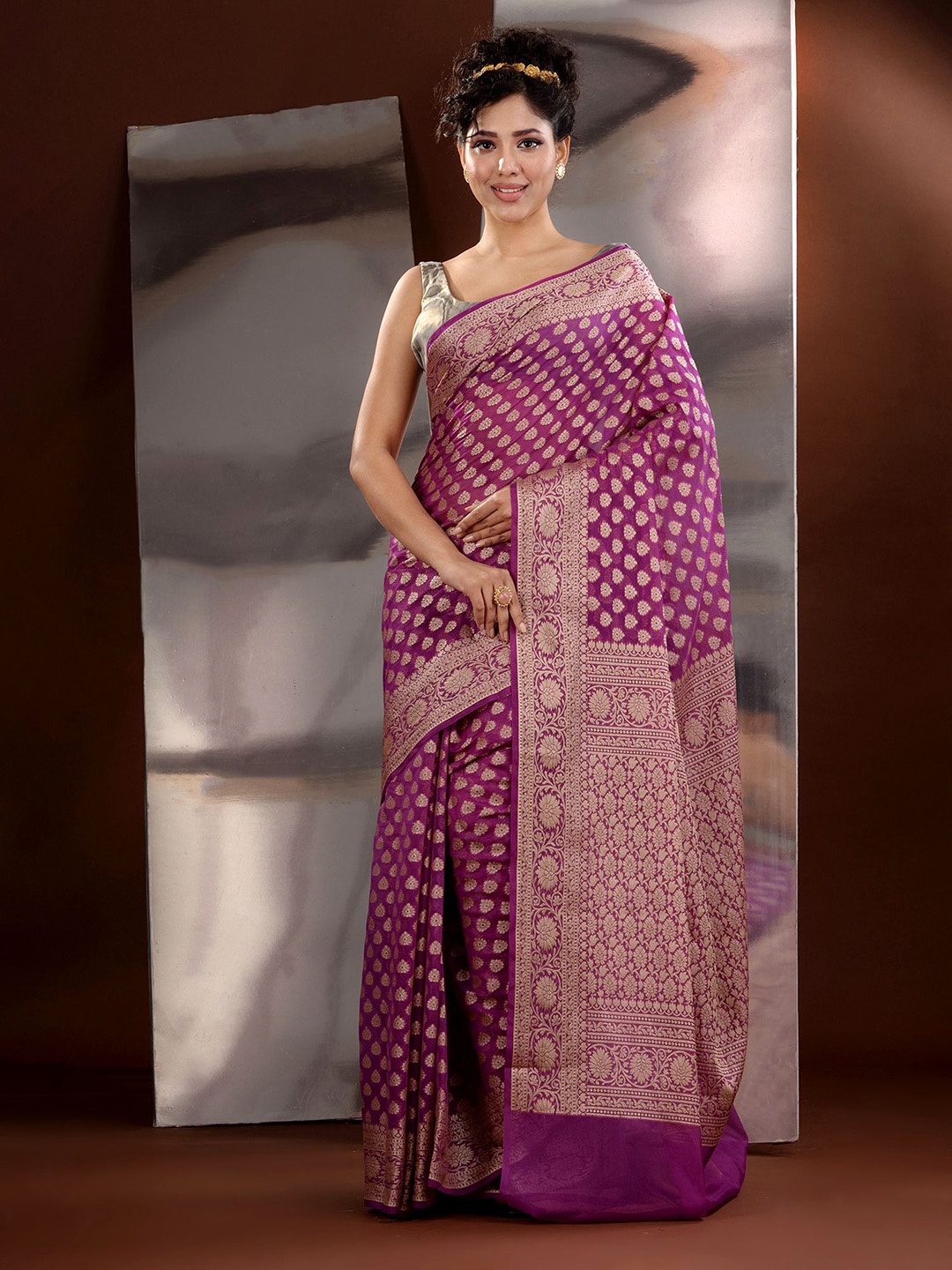 

Charukriti Floral Zari Saree, Purple