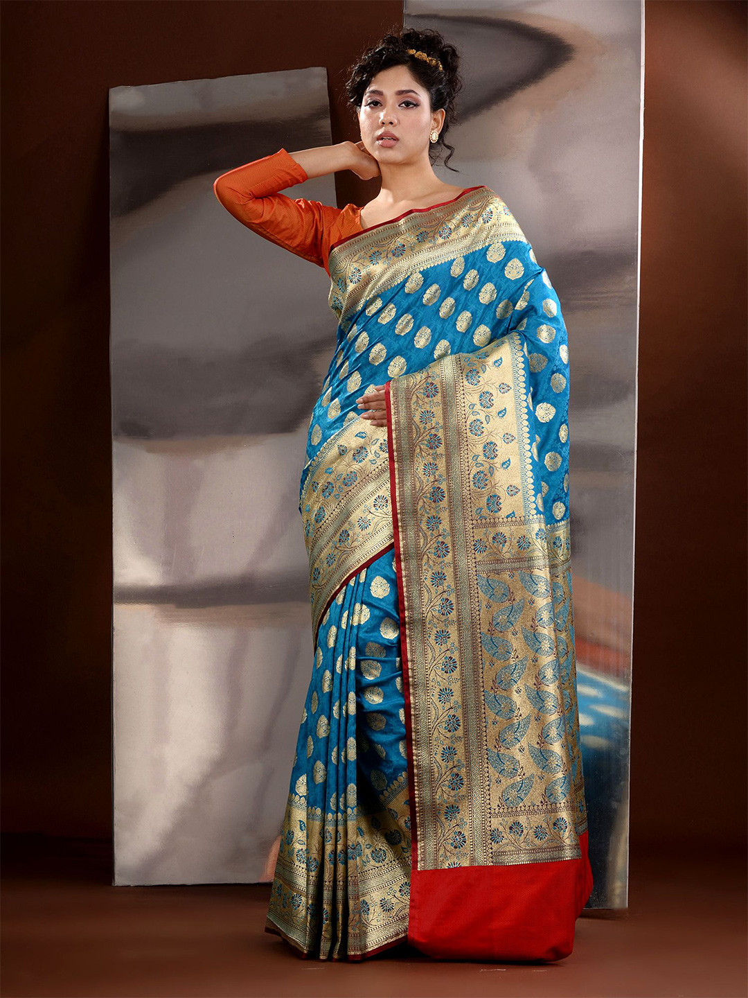 

Charukriti Woven Design Zari Banarasi Saree, Blue