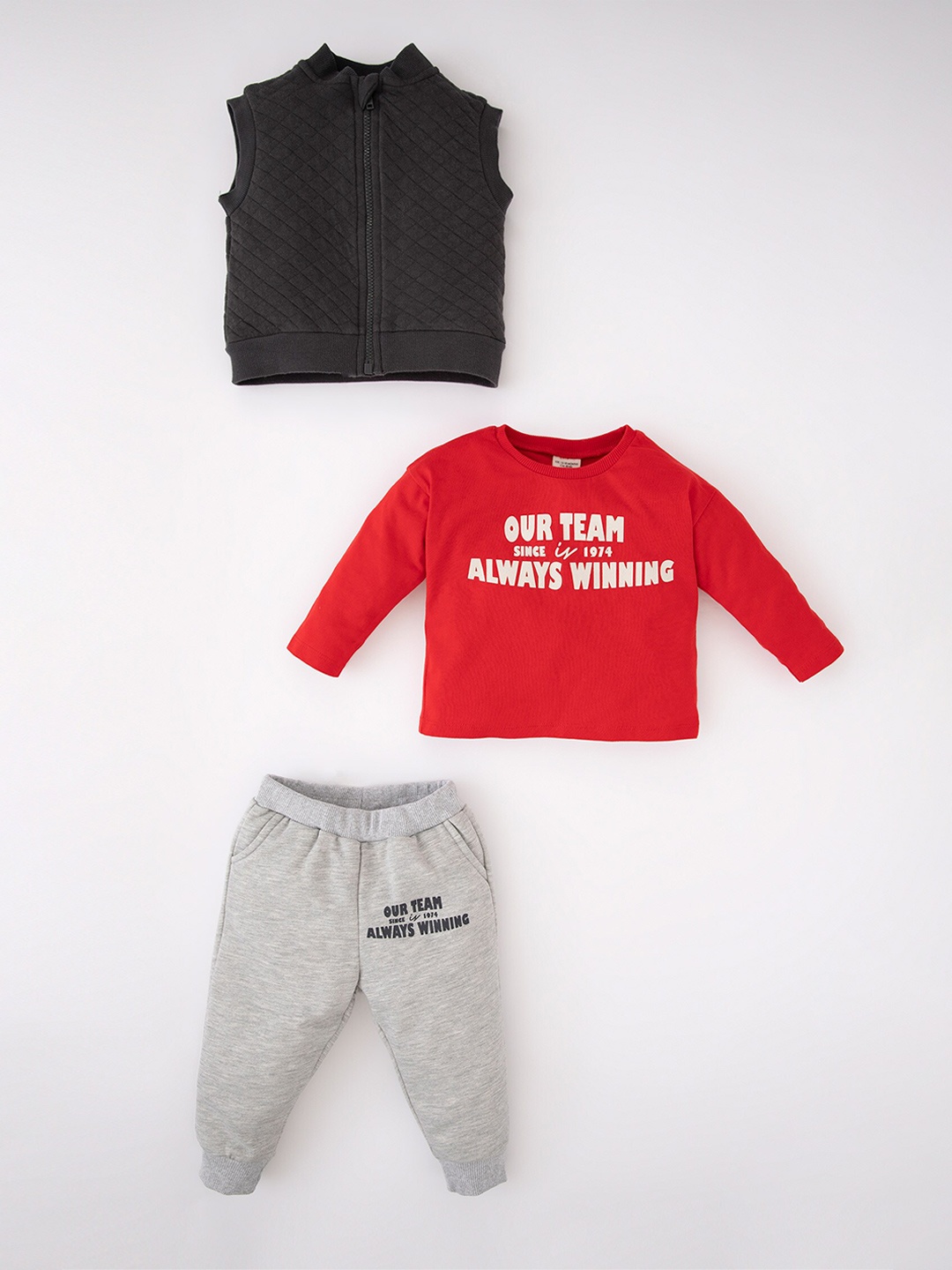 

DeFacto Boys Printed Top with Trousers, Red