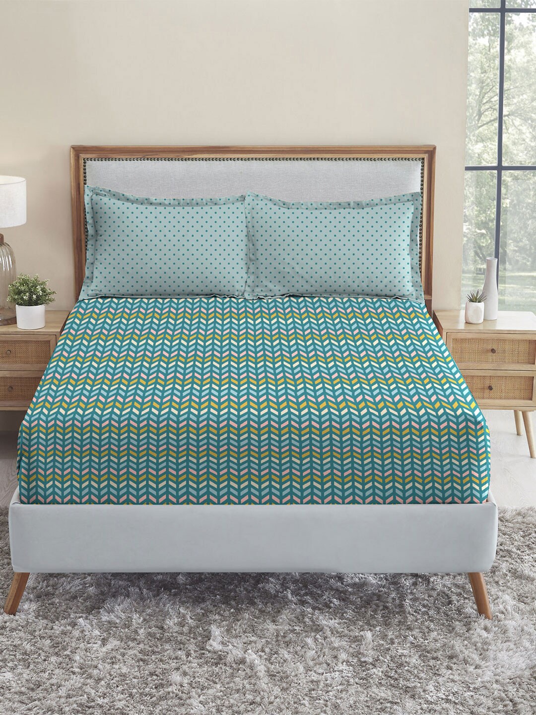 

TRIDENT Party Mood Teal Urban Comfort Flat 144TC Queen Cotton Bedsheet Set