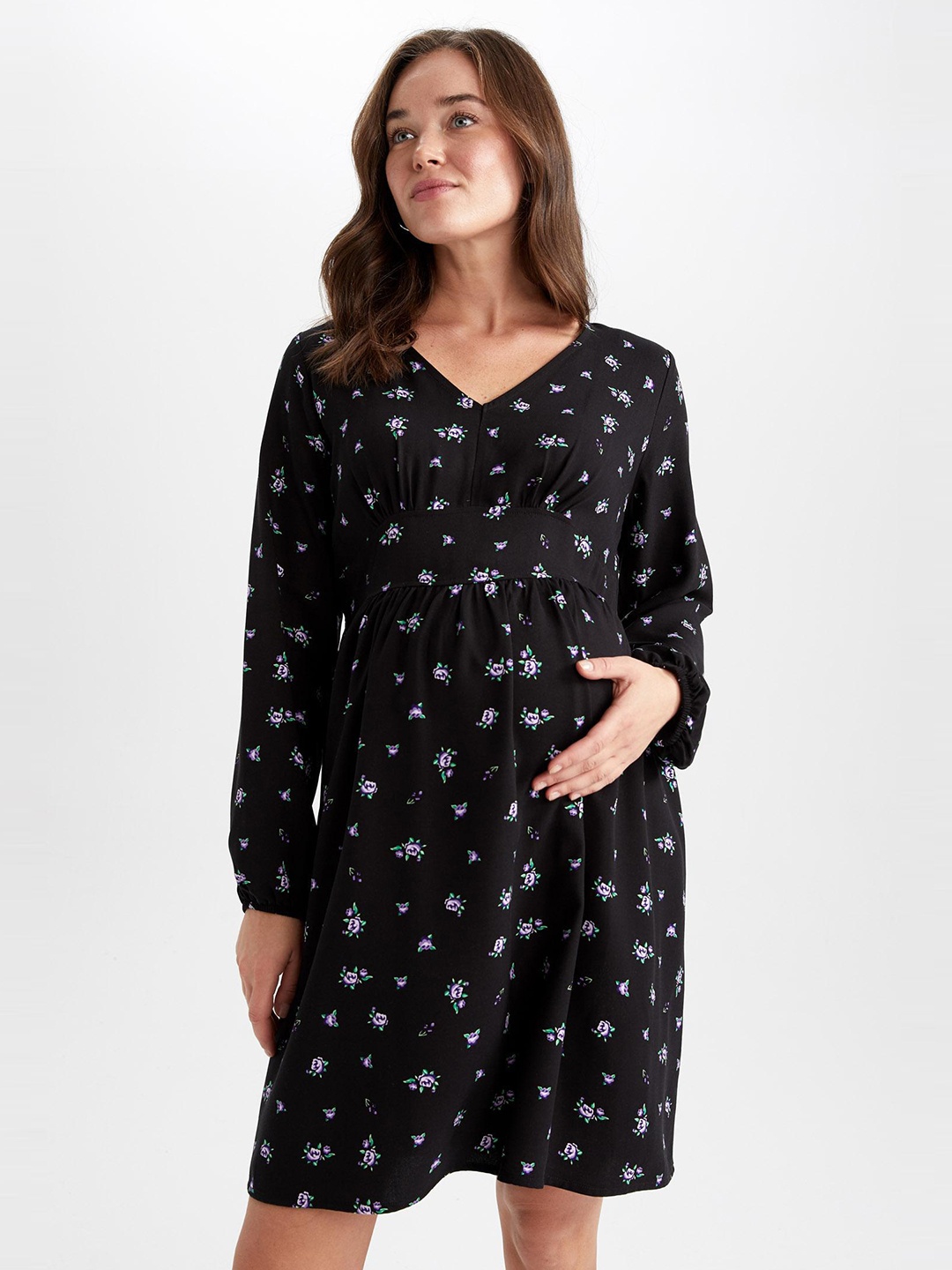 

DeFacto Floral V-Neck Maternity Dress, Black