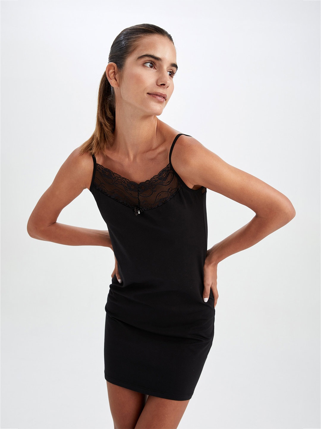 

DeFacto Women Sheath Dress, Black