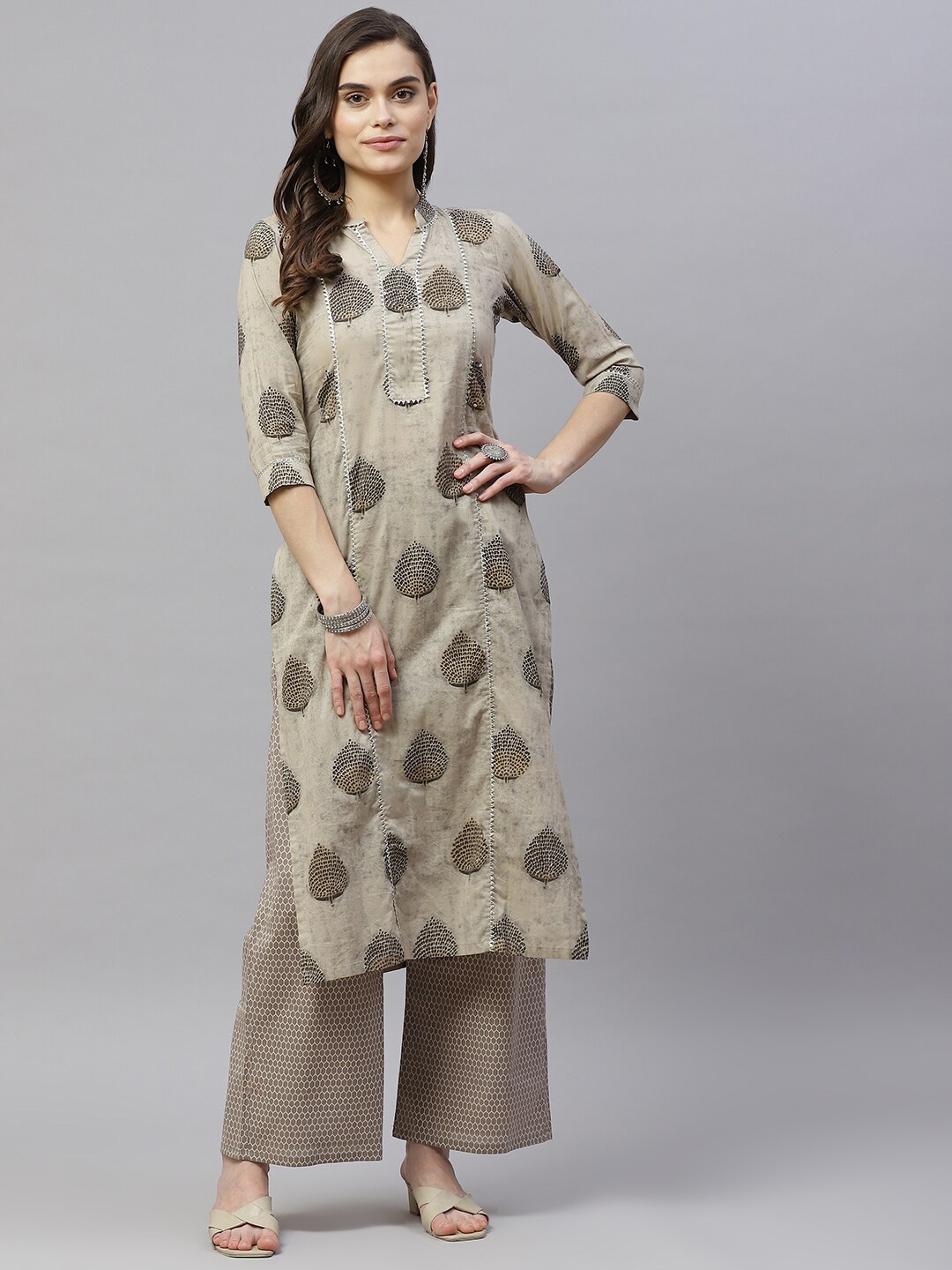 

MIRAVAN Women Ethnic Motifs Printed Sequinned Pure Cotton Kurta with Palazzos, Brown