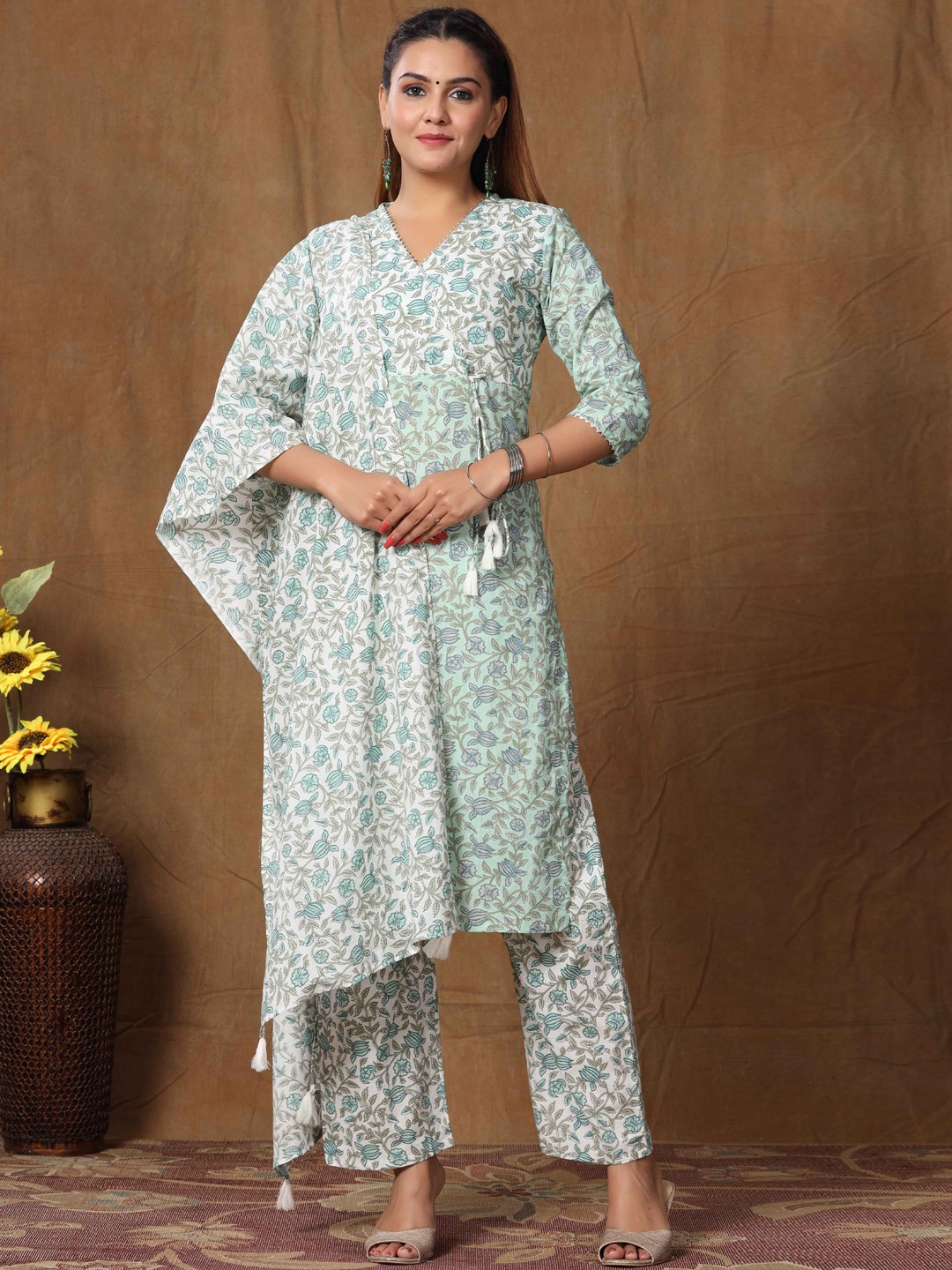 

MIRAVAN Floral Printed Pure Cotton Kurta with Palazzos & Dupatta, Green