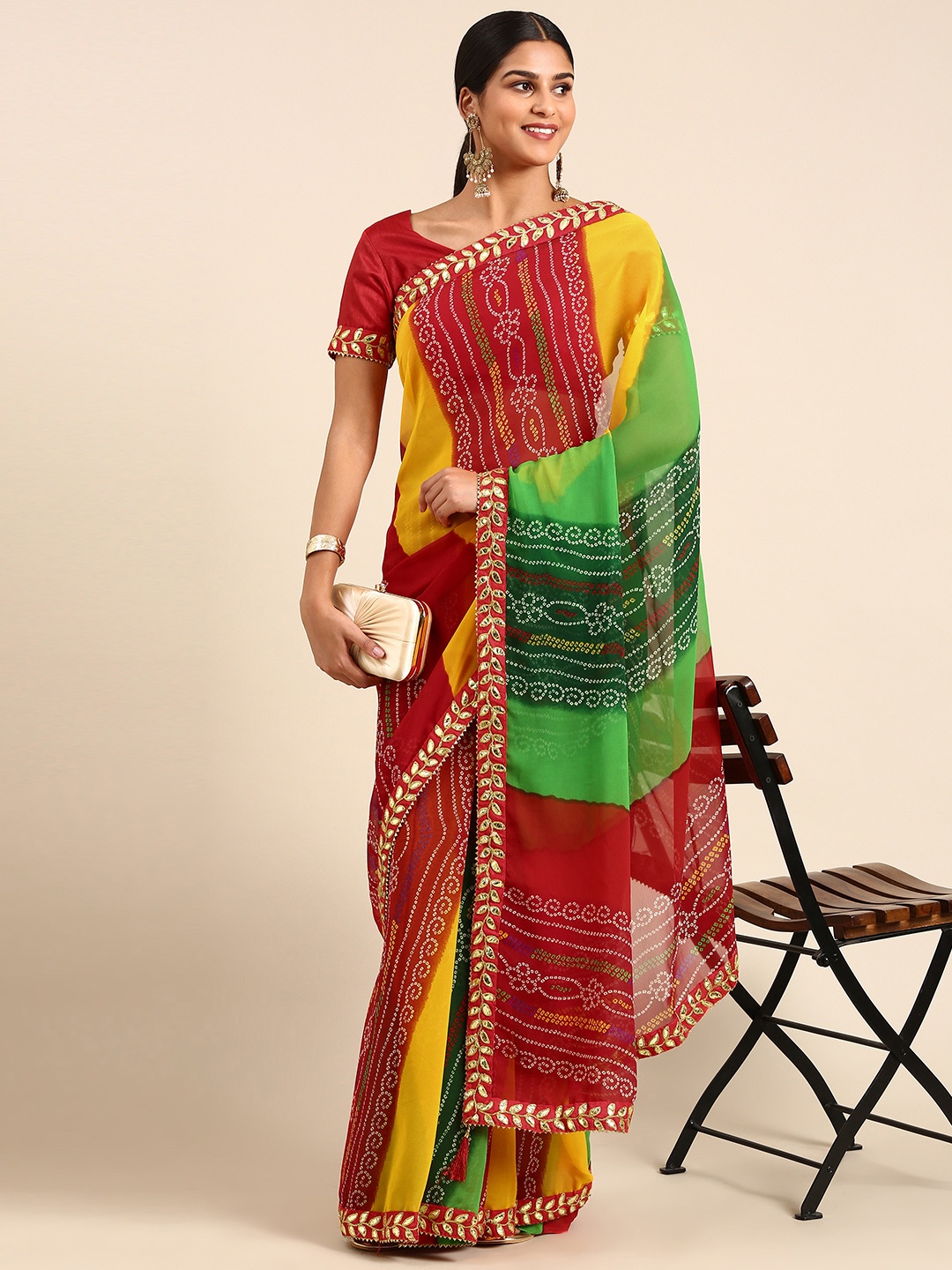 

RACHNA Poly Georgette Printed Embroidered Bandhani Saree, Red