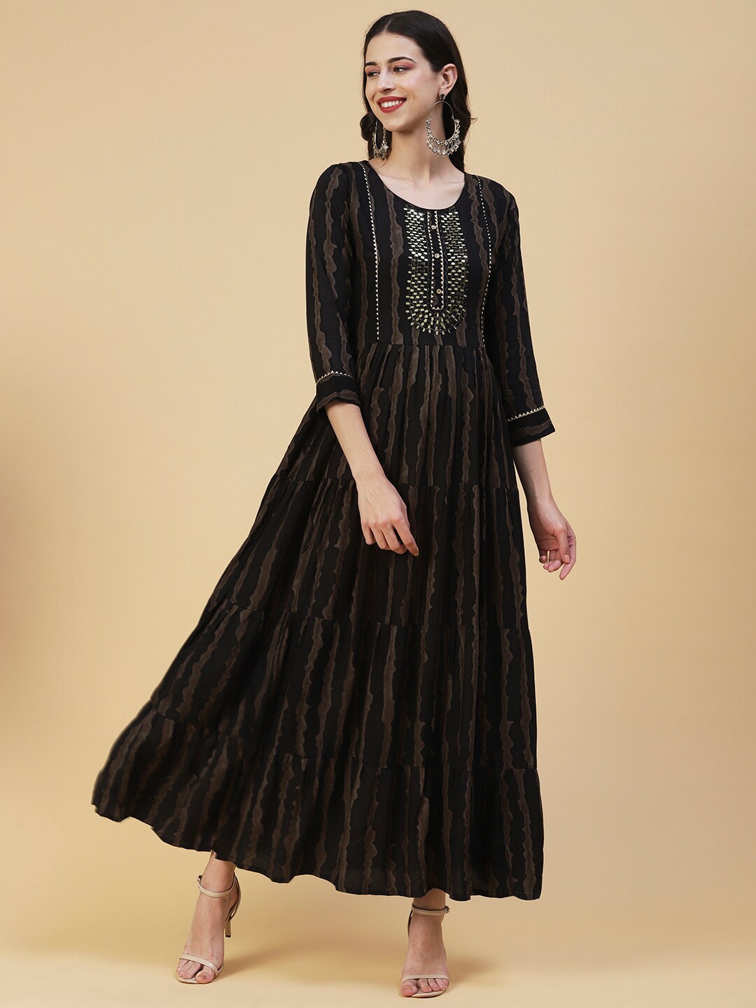 

FASHOR Printed Round Neck Maxi Dress, Black