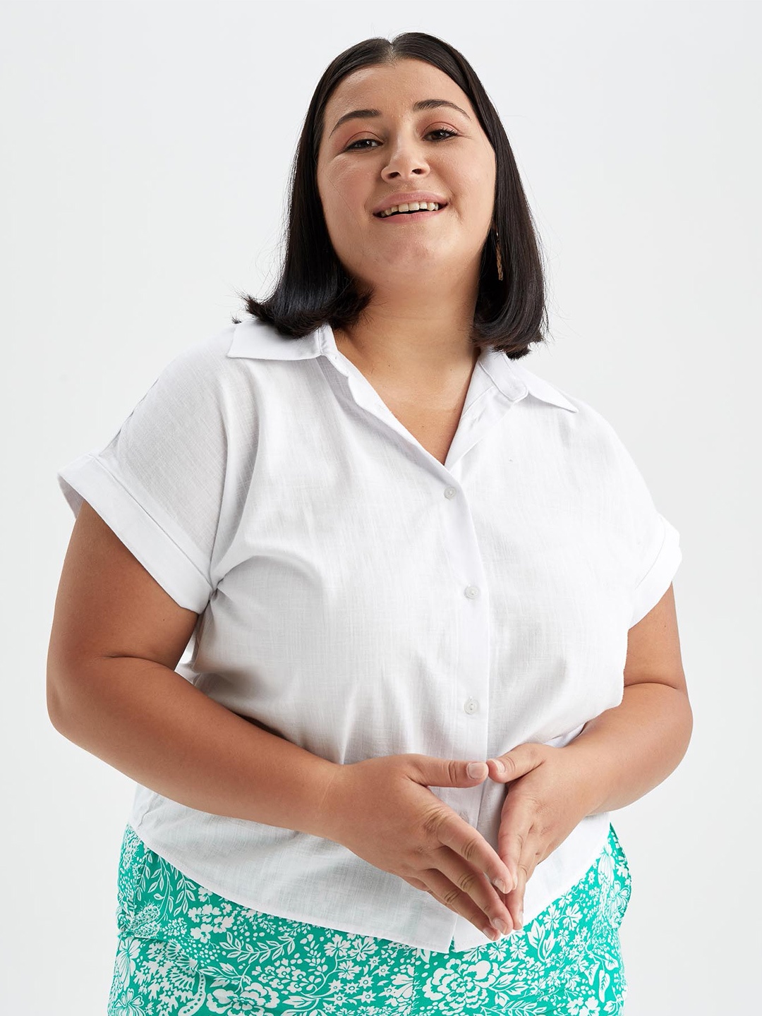 

DeFacto Women Plus Size Spread Collar Casual Shirt, White