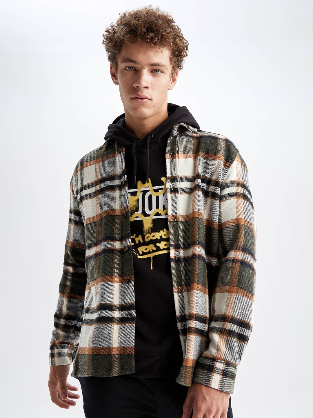 

DeFacto Men Checked Spread Collar Casual Shacket, Green