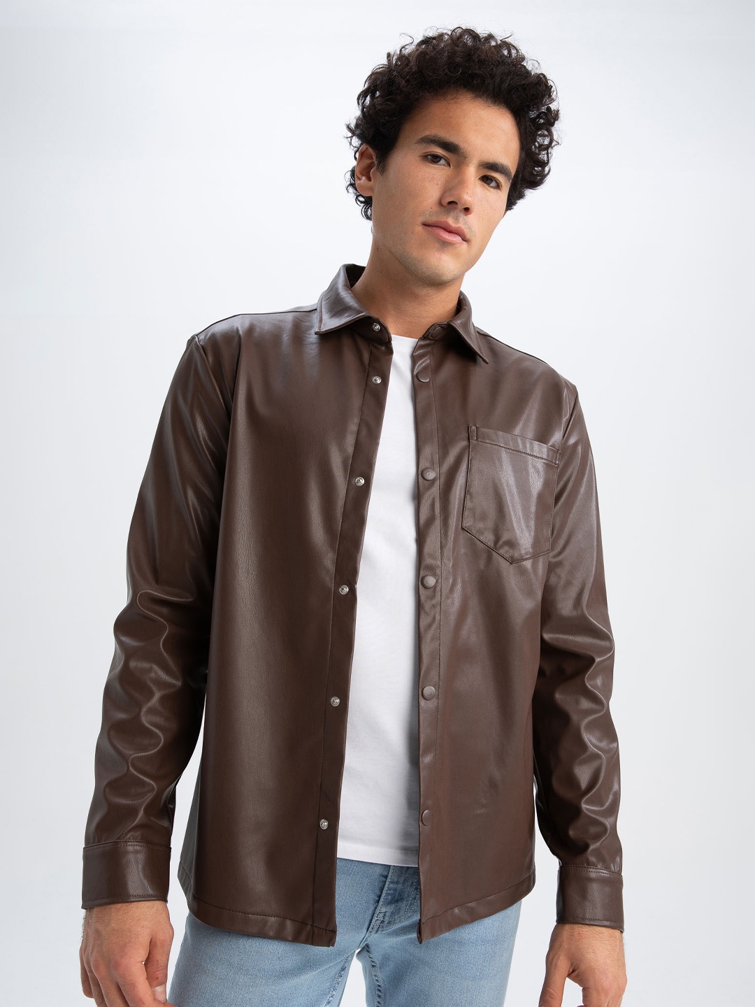 

DeFacto Men Spread Collar Long Sleeves Shirt, Brown