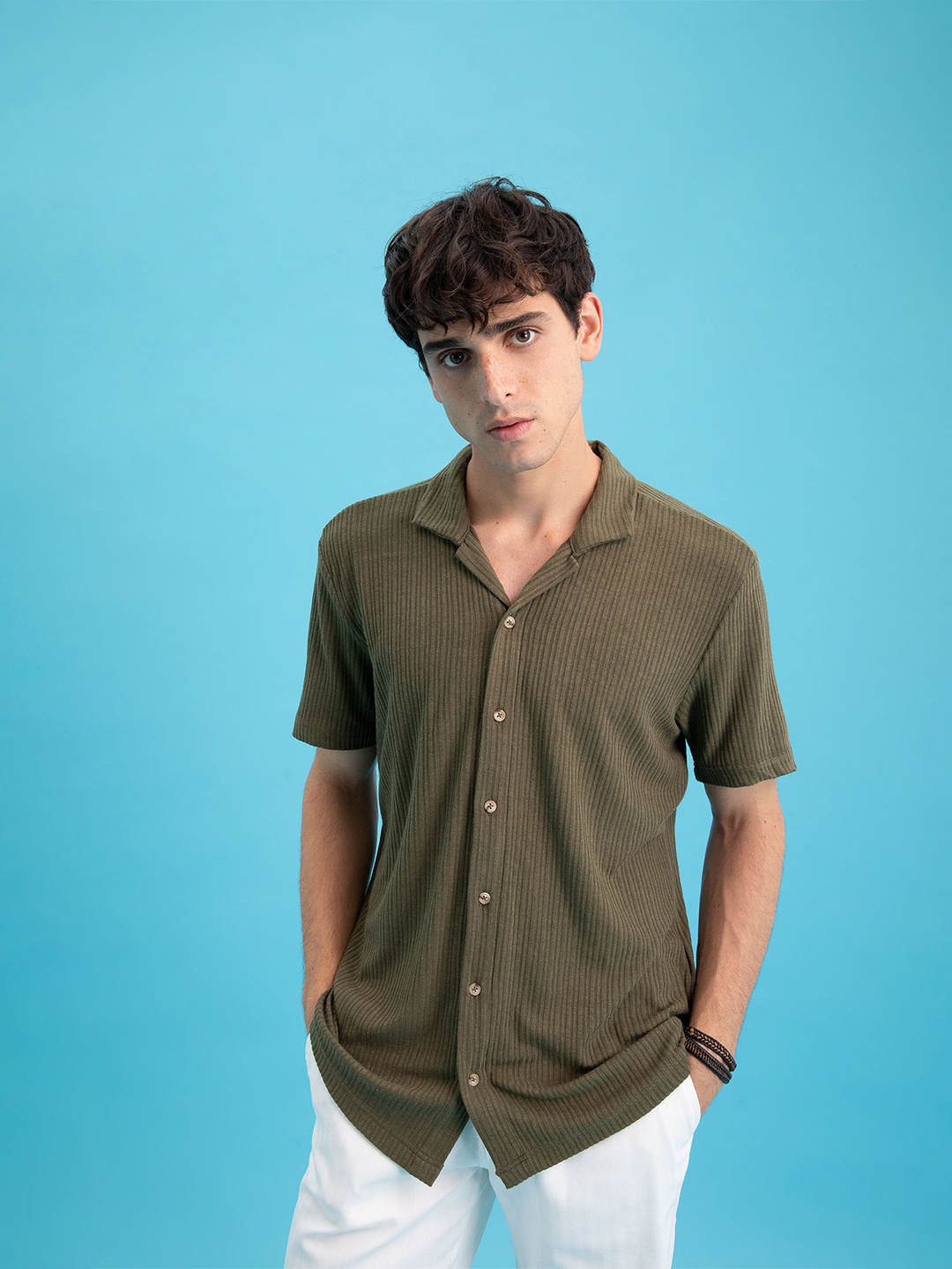 

DeFacto Men Striped Short Sleeves Casual Shirt, Olive