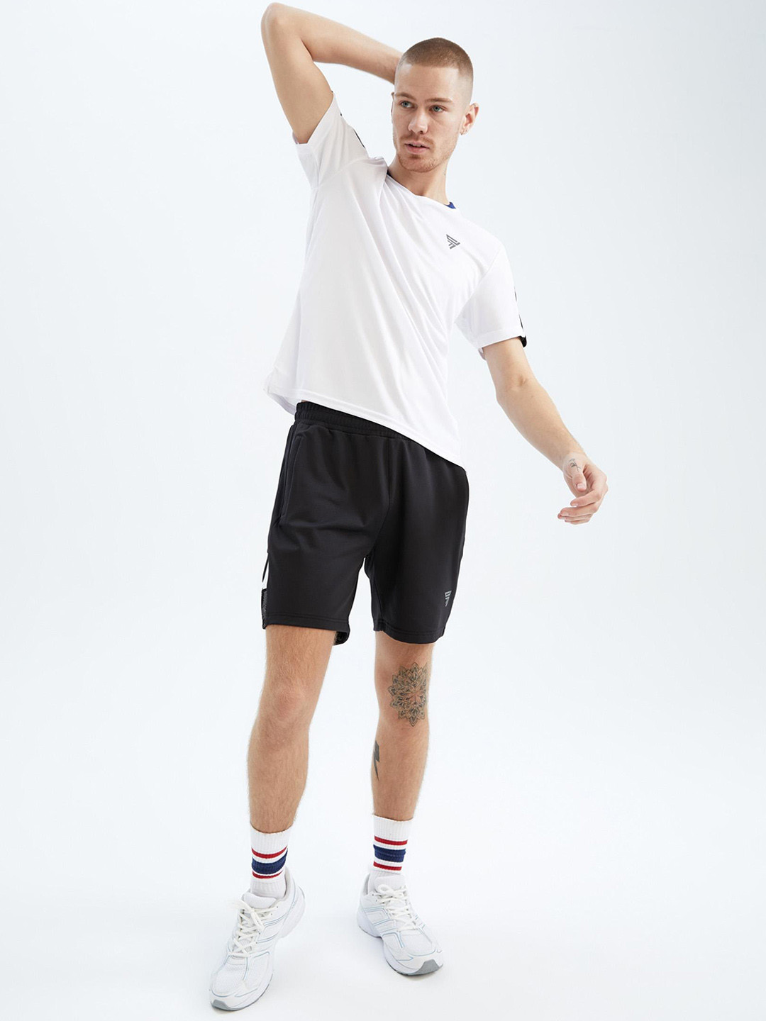 

DeFacto Men Sports Shorts, Black