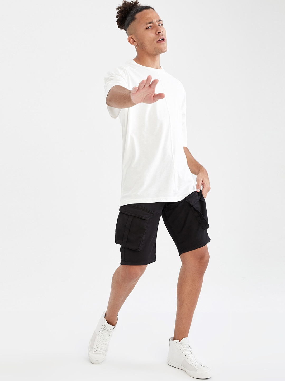 

DeFacto Men Cotton Sports Shorts, Black