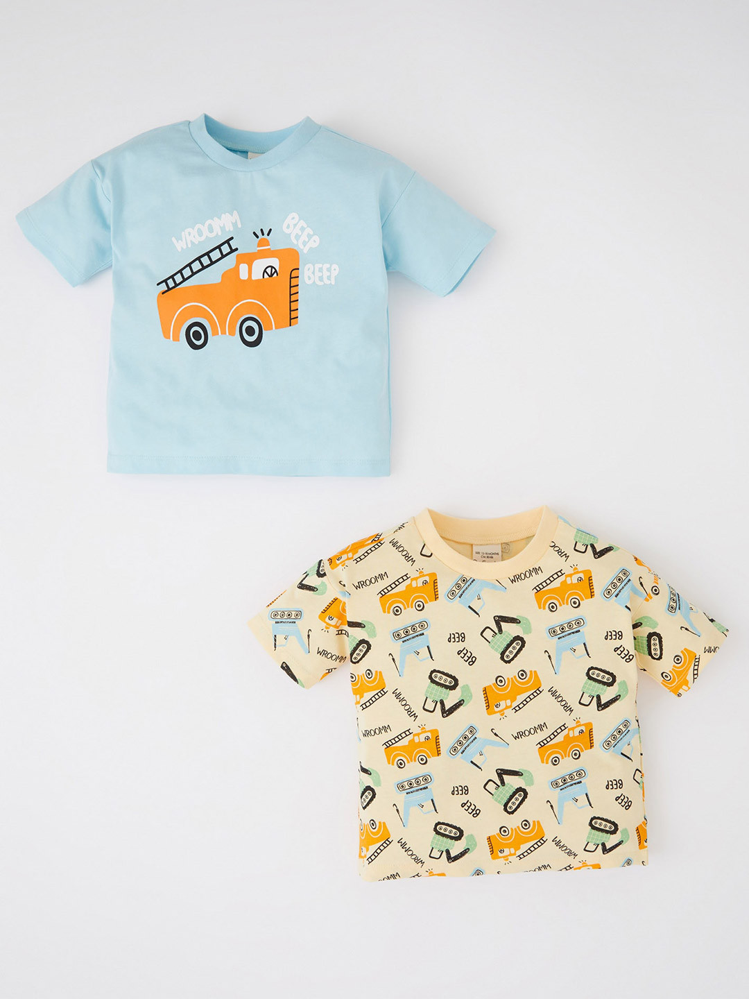 

DeFacto Boys Pack of 2 Printed Cotton T-shirt, Beige
