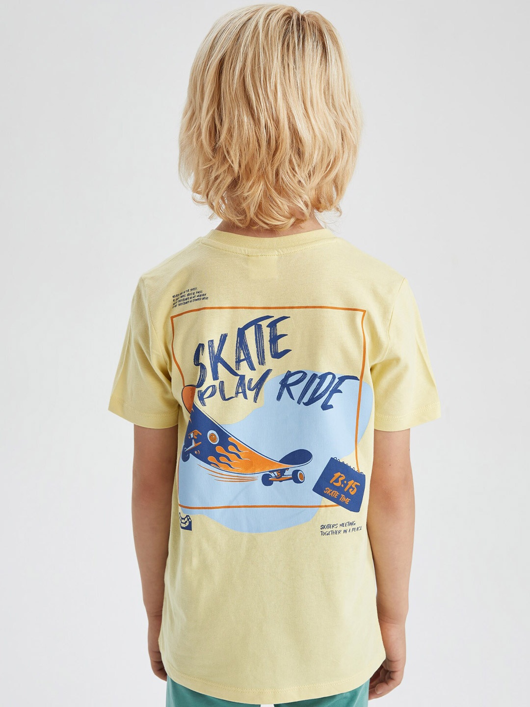 

DeFacto Boys Printed Cotton T-shirt, Yellow