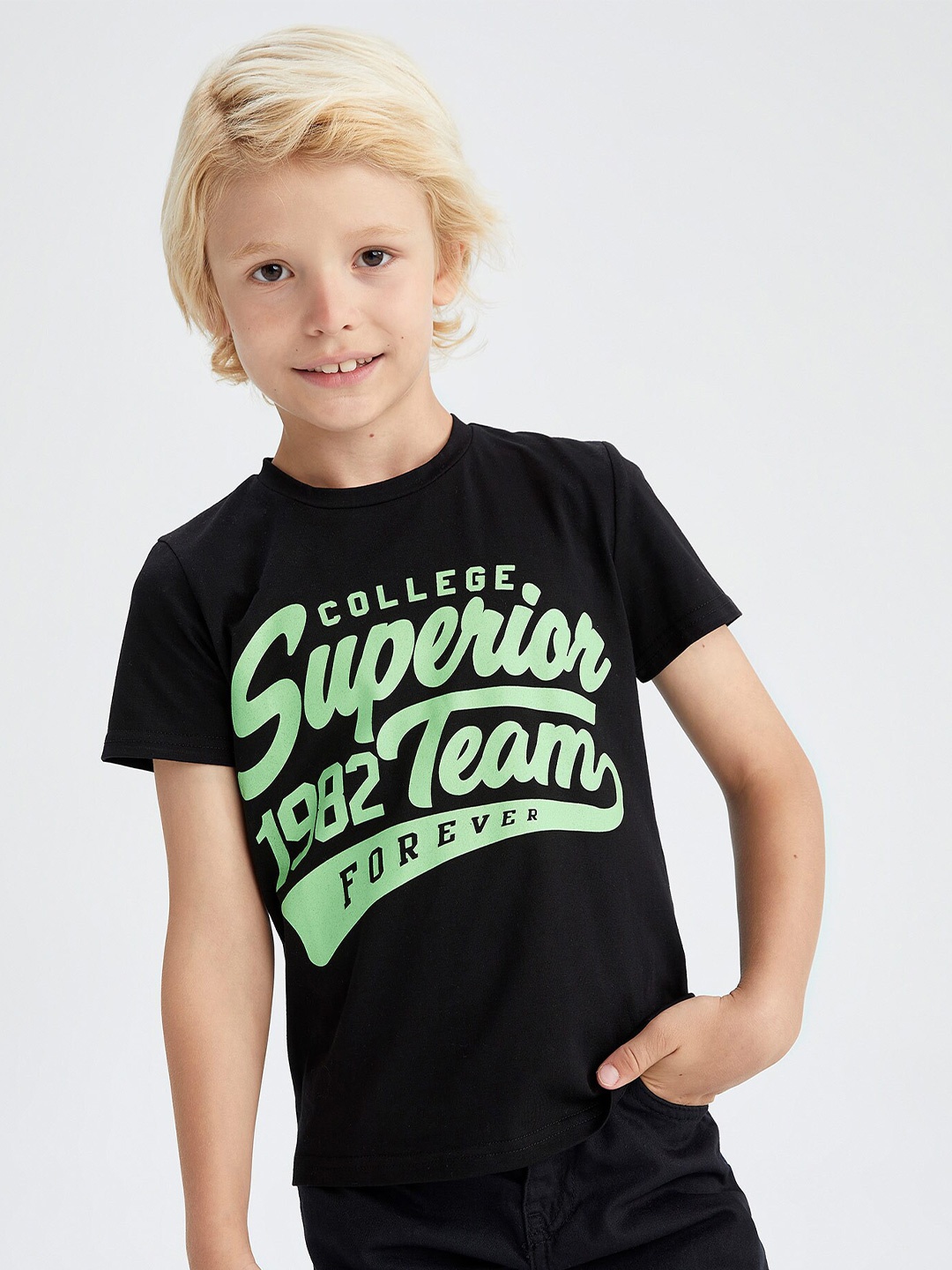

DeFacto Boys Typography Printed Cotton T-shirt, Black