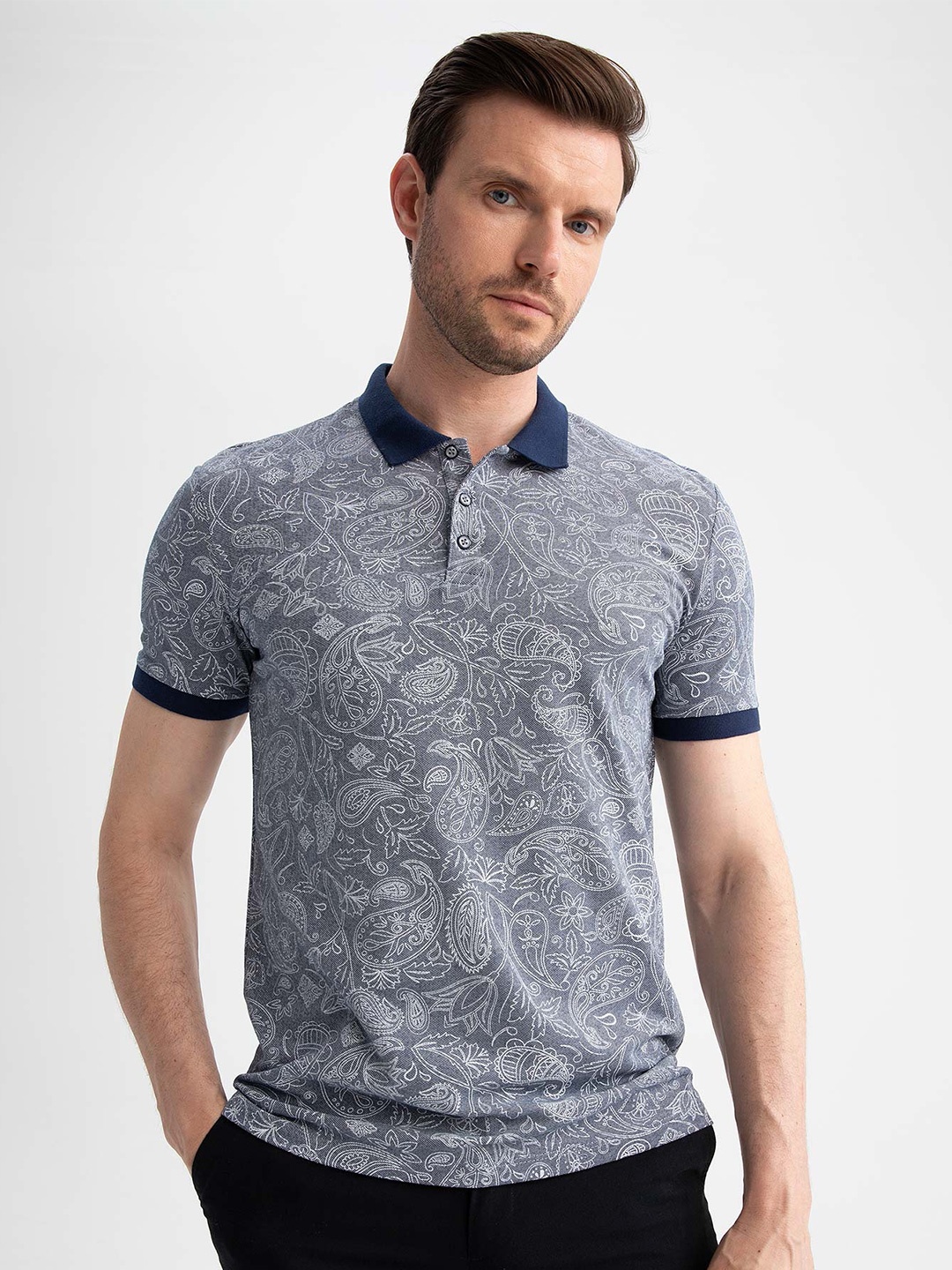 

DeFacto Men Printed Polo Collar T-shirt, Navy blue