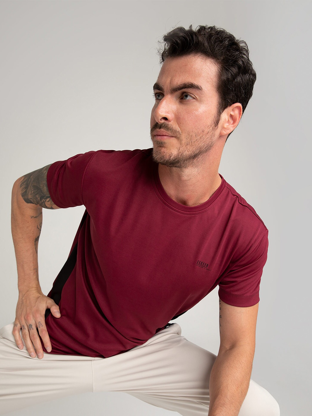 

DeFacto Men Regular Fit T-shirt, Na