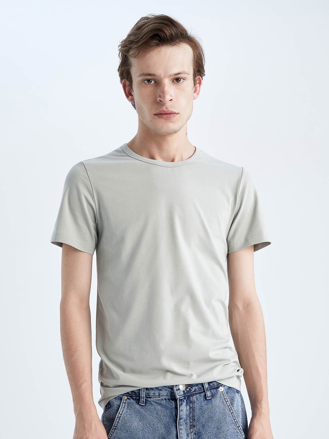 

DeFacto Men Round Neck T-shirt, Grey
