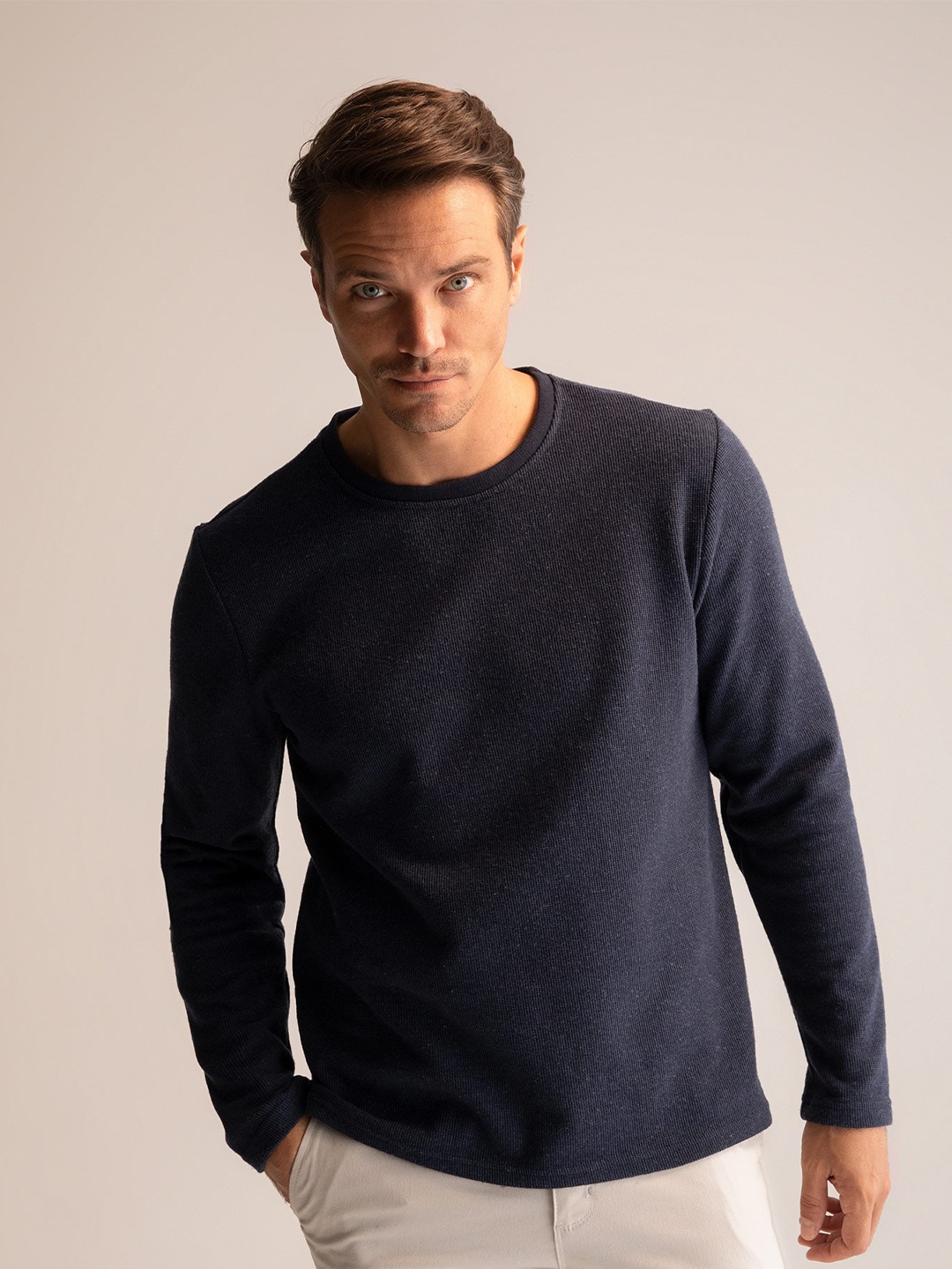 

DeFacto Men Solid Pullover Sweatshirt, Navy blue