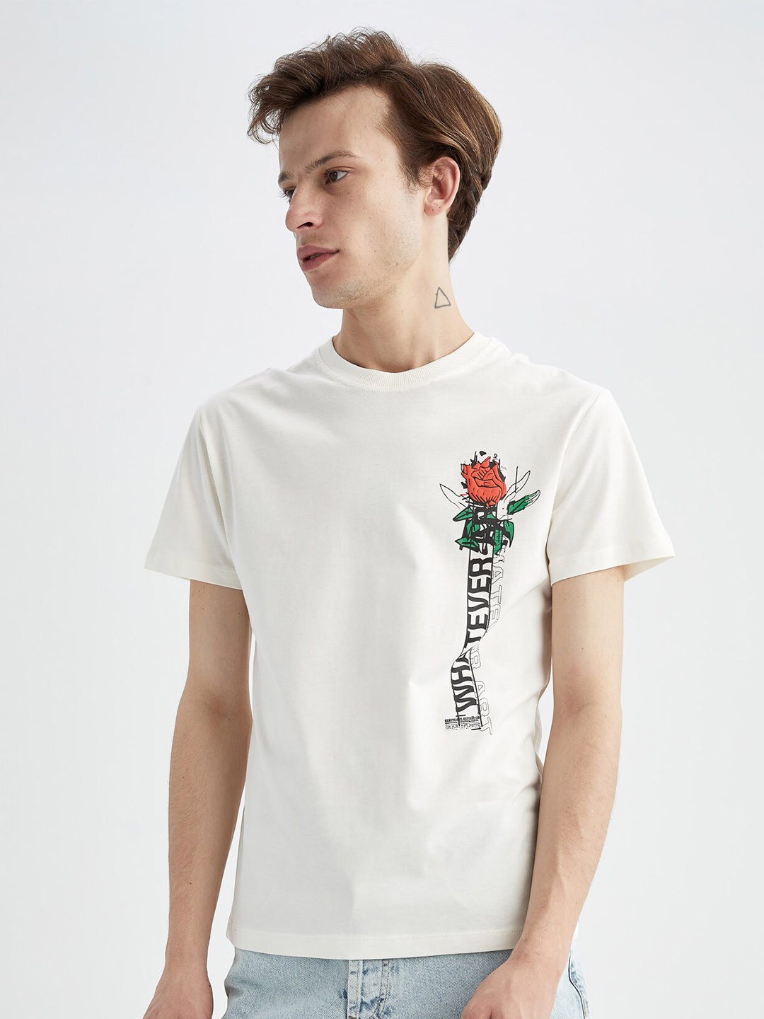 

DeFacto Men Typography Printed Round Neck Pure Cotton T-shirt, White