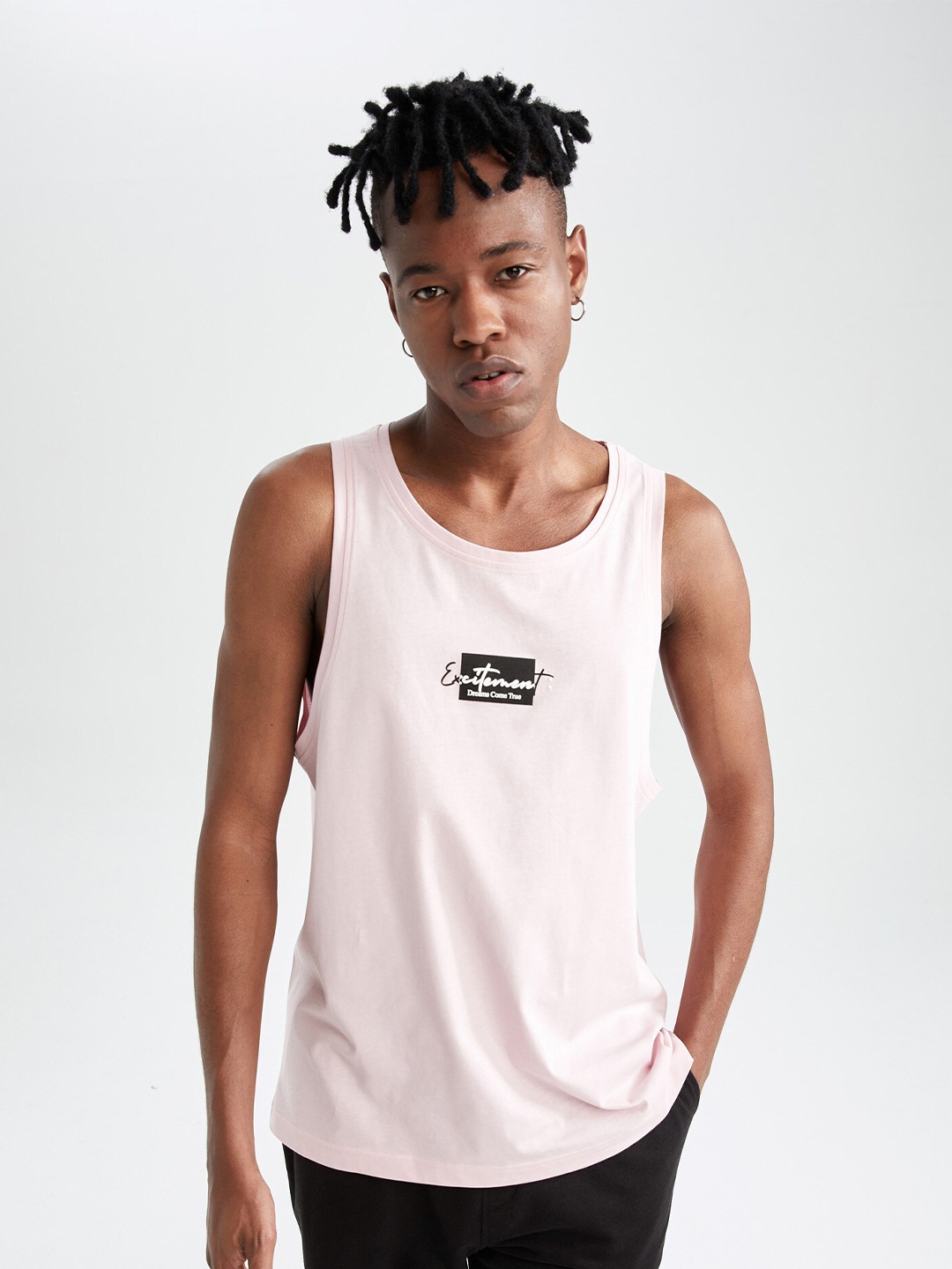 

DeFacto Men Printed Pure Cotton T-shirt, Pink