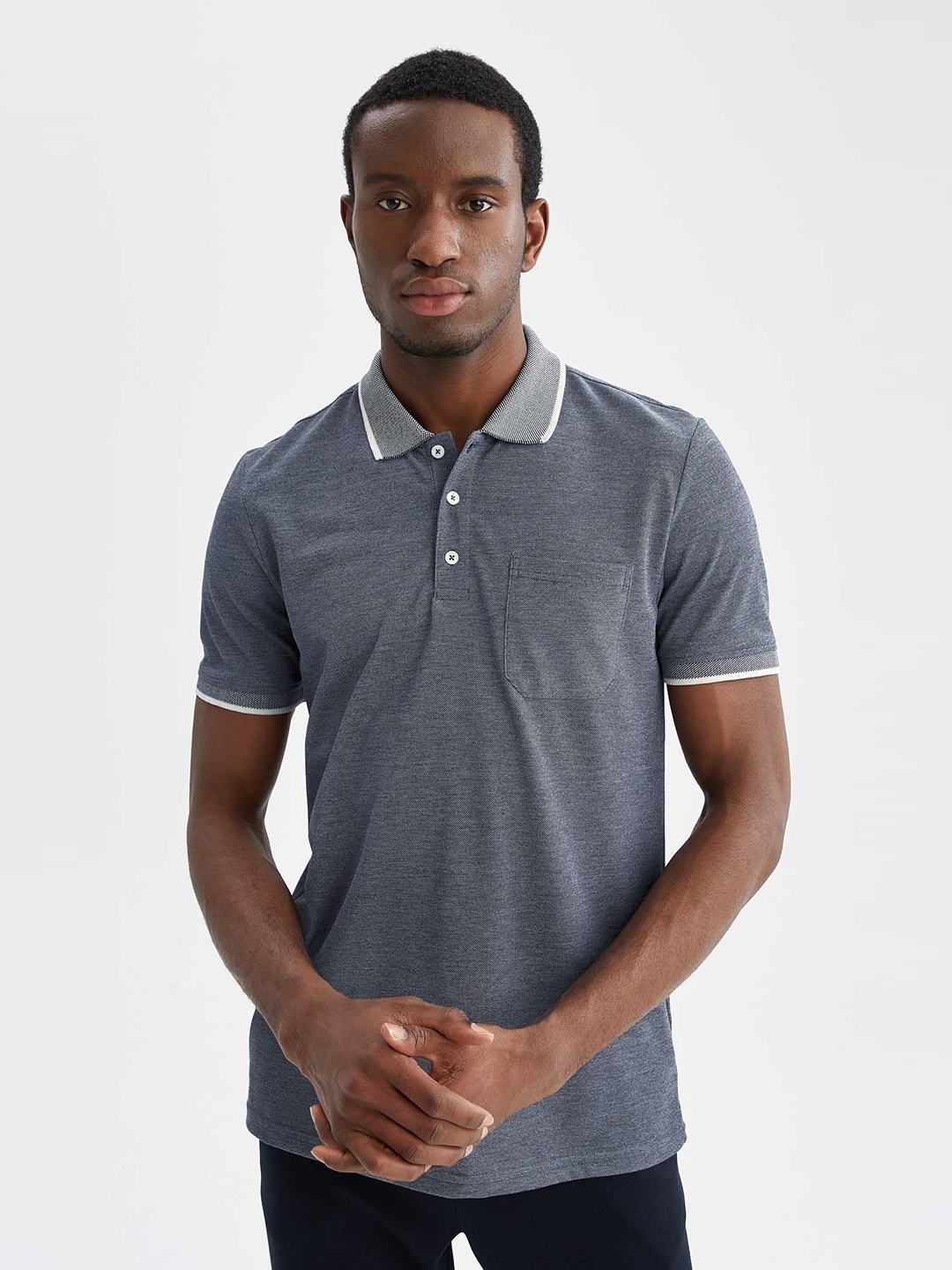 

DeFacto Men Polo Collar T-shirt, Grey