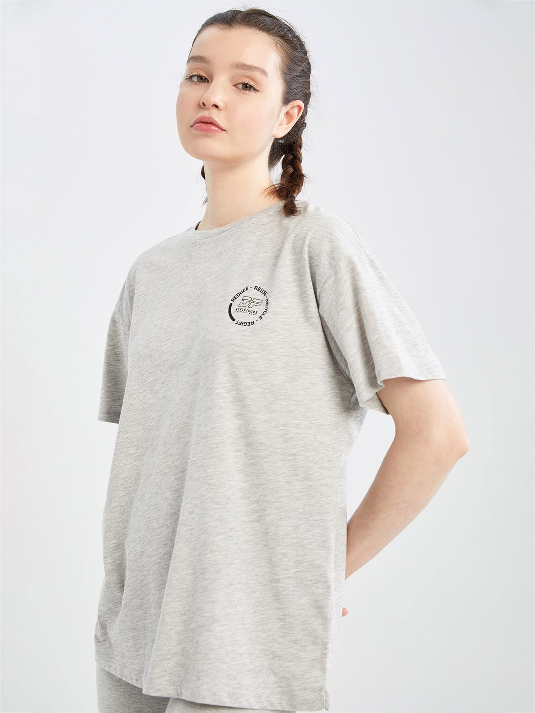 

DeFacto Women Round Neck T-shirt, Grey