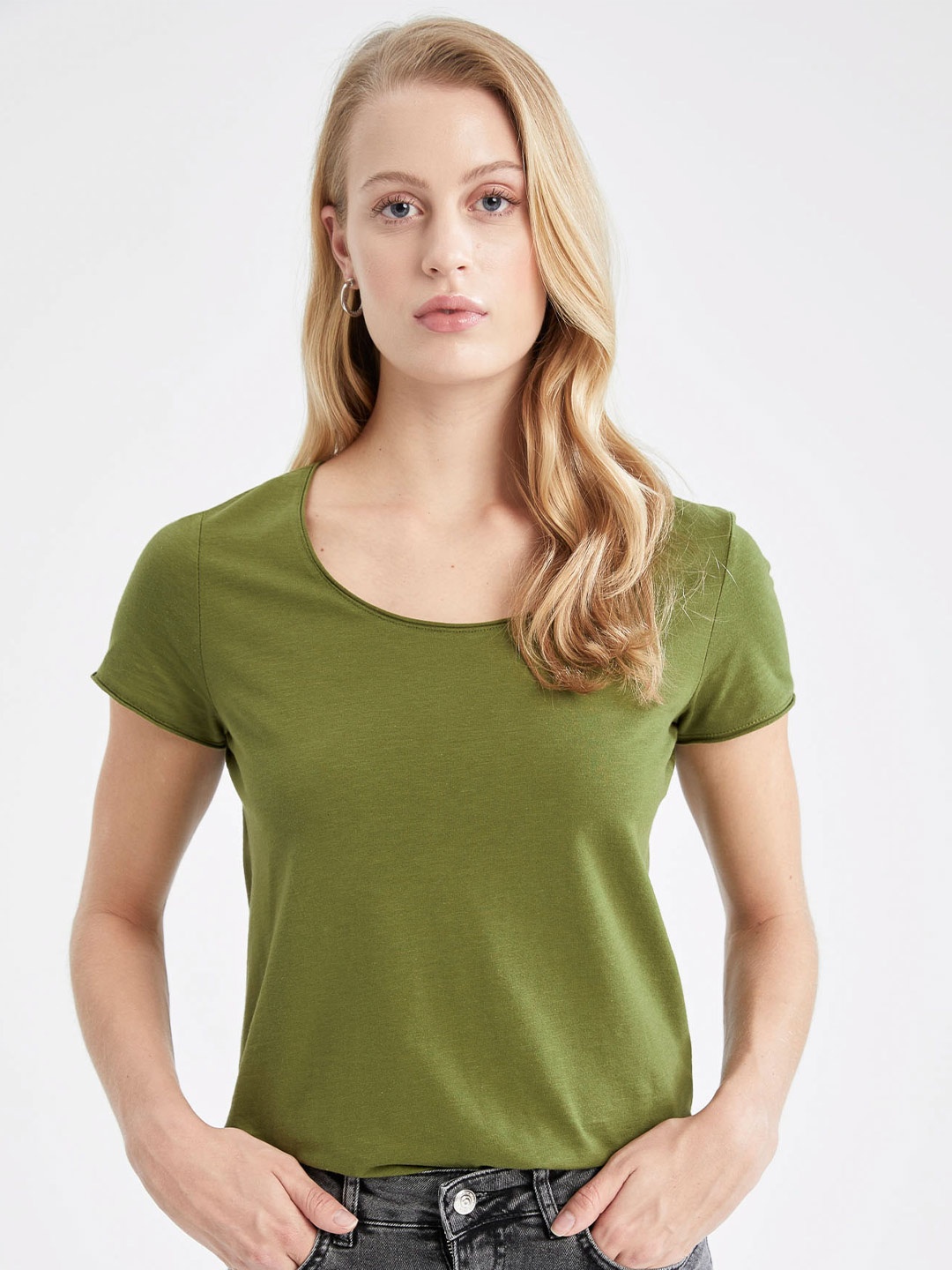 

DeFacto Regular Fit Cotton T-shirt, Green